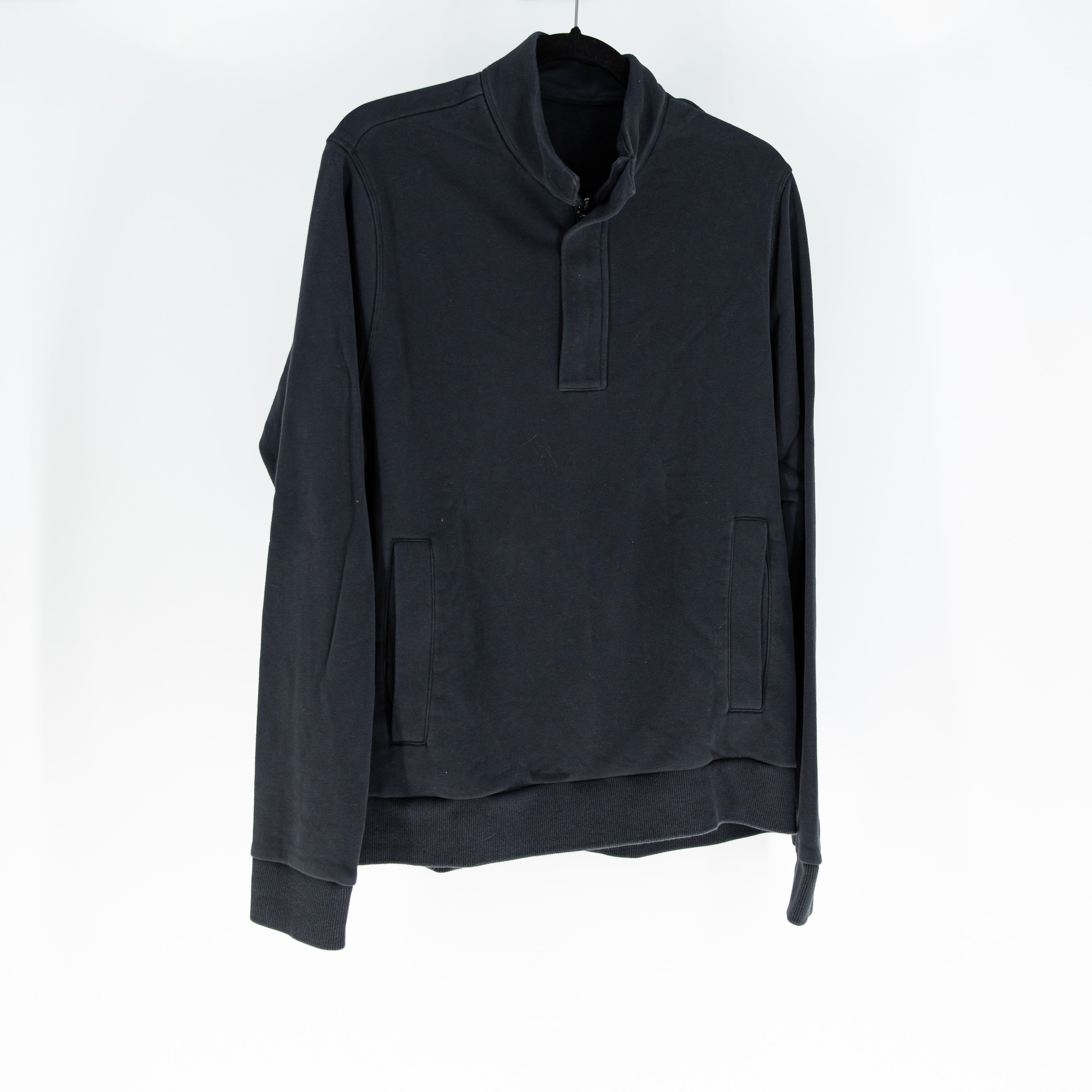 Vuori Men's Cypress 1/4 Zip Cotton Stretch Long Sleeve Pullover Sweater Navy M