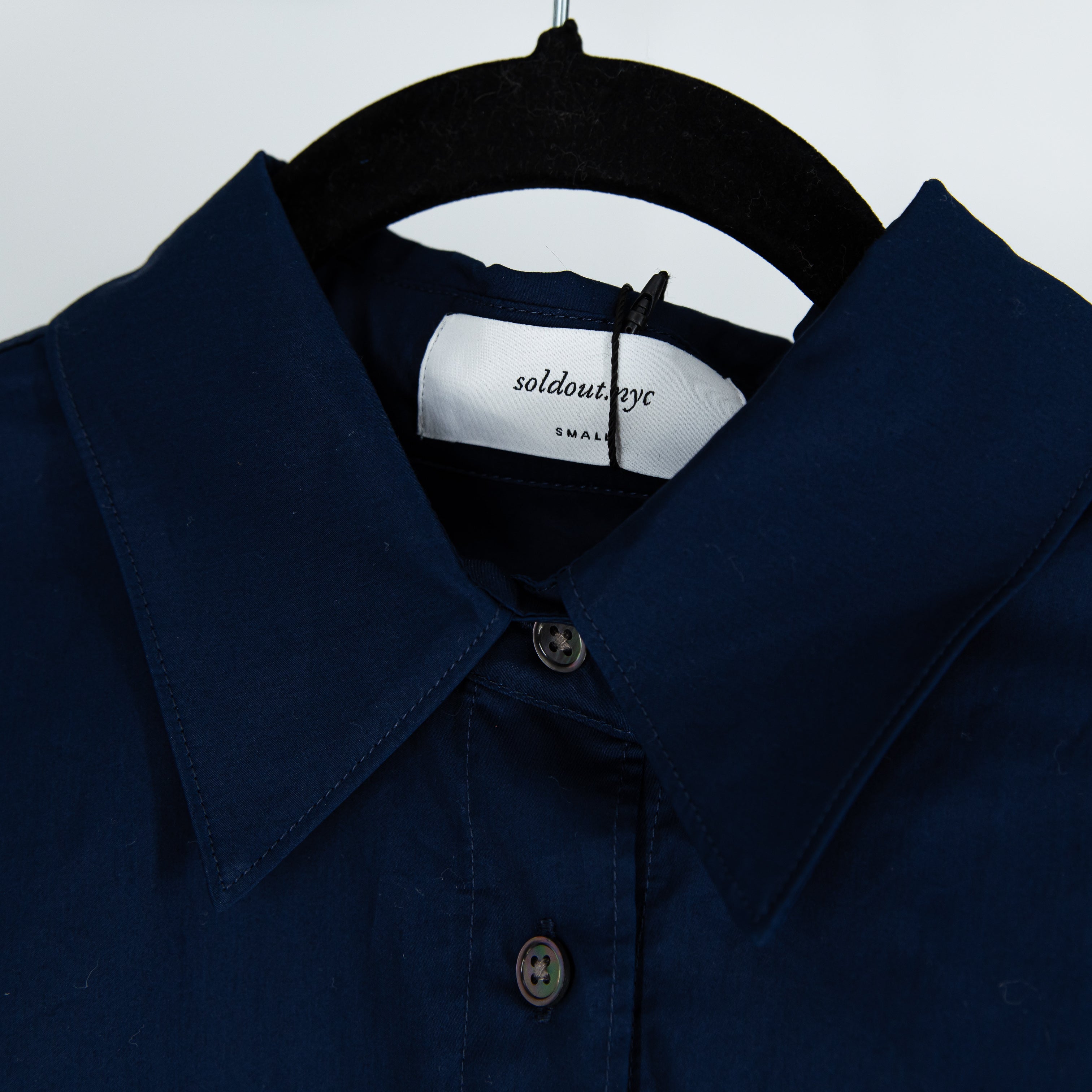 NEW Sold Out NYC The Everything Cotton Poplin Button Down Shirt Top Navy Blue S