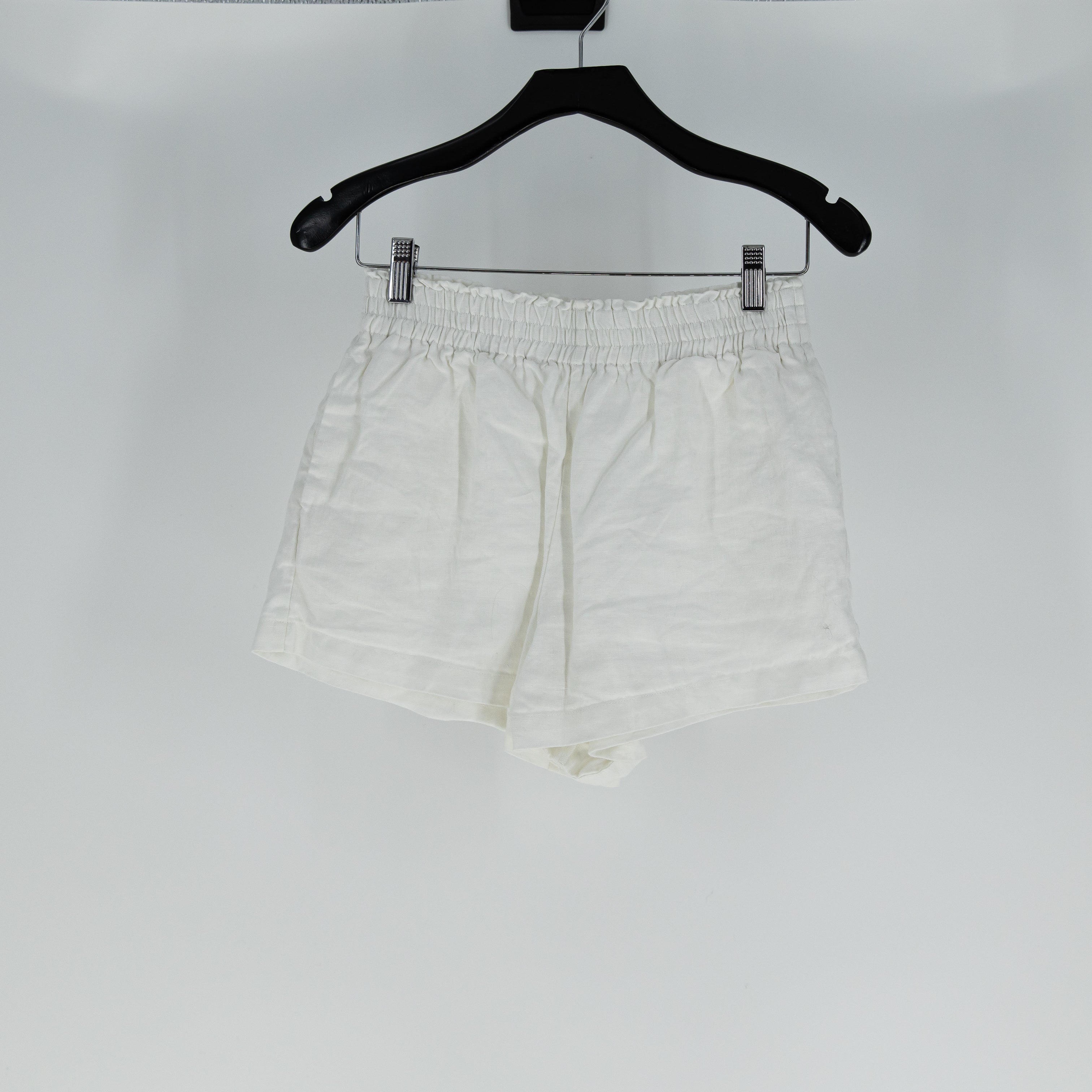 Reformation Mila Linen Smocked Stretch Waist Pull On Mini Shorts Solid White S