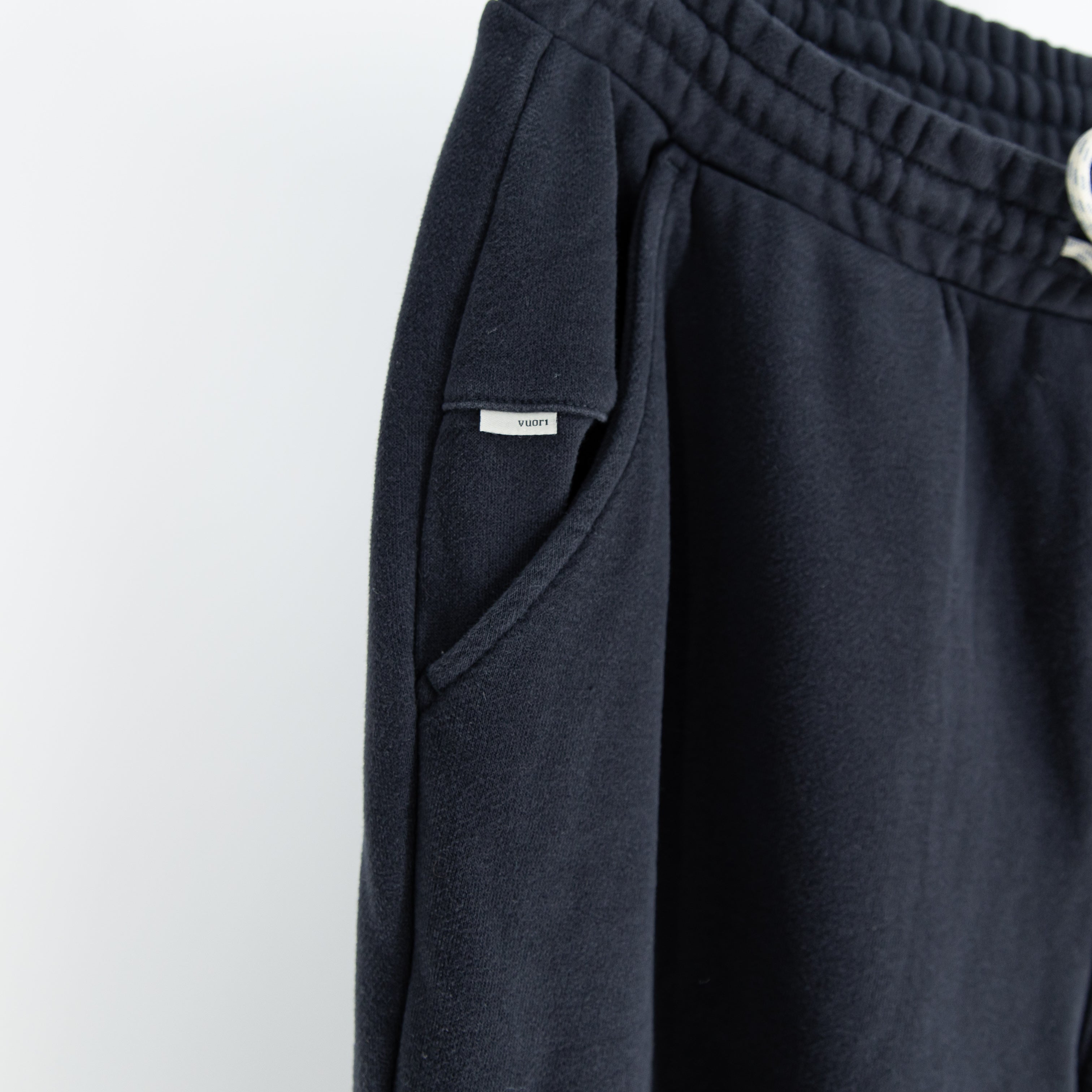 Vuori Men's Cypress Vintage Mid Rise Full Length Joggers Sweat Pants Cotton Blue
