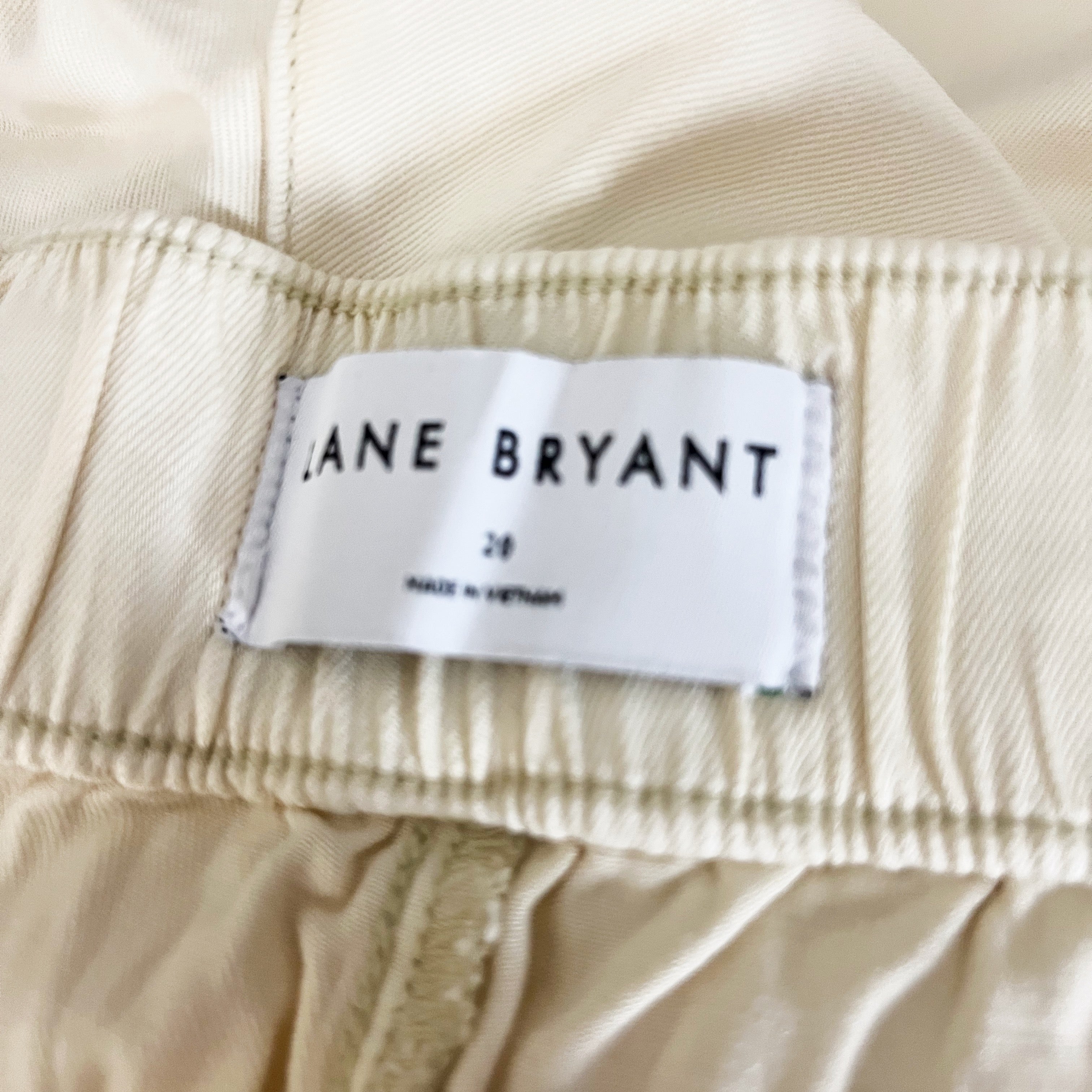 NEW Lane Bryant Women's Pull On Straight Leg High Rise Trouser Pants Ivory 20