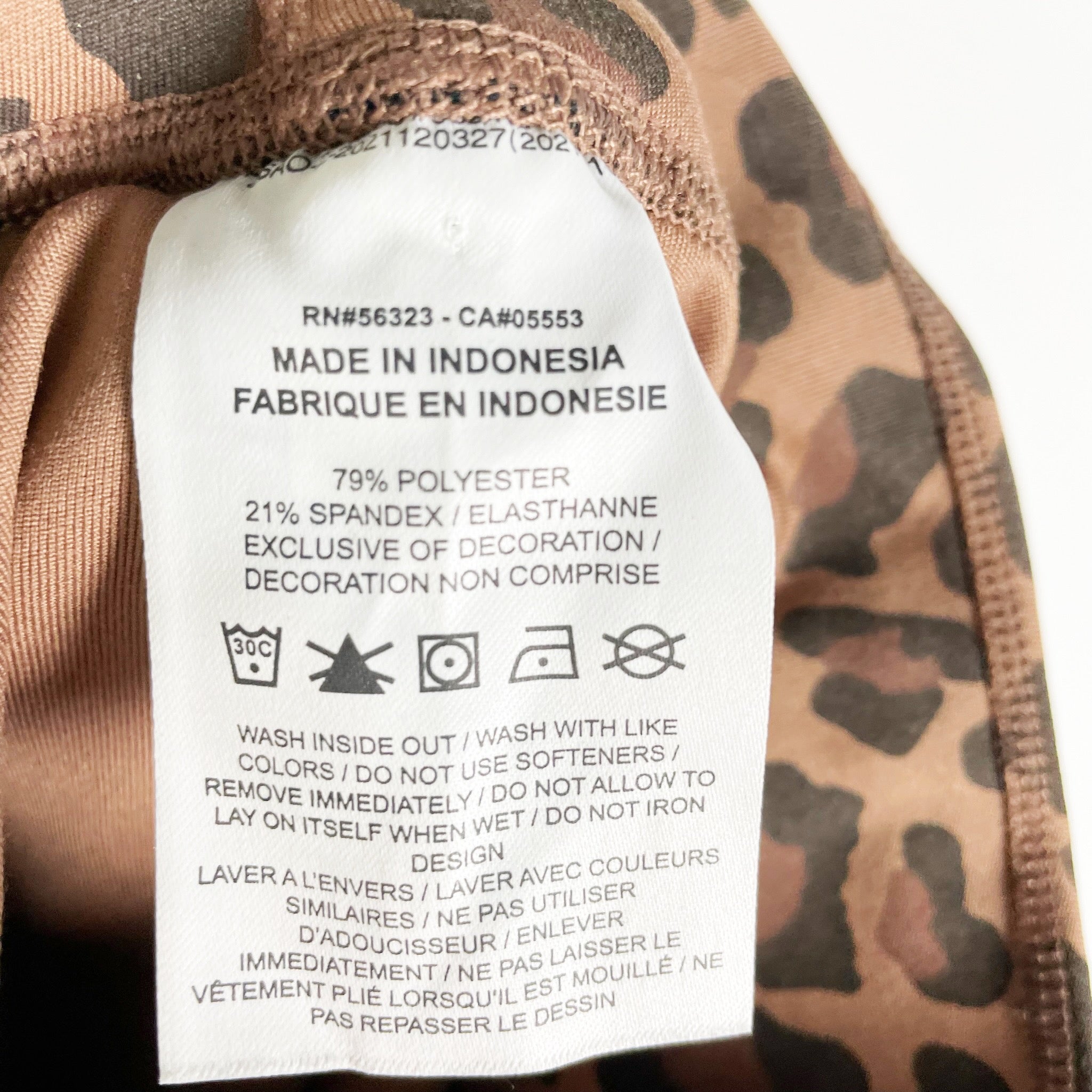 Nike Women's Dri-Fit Cheetah Leopard Animal Print Pattern Bike Athletic Shorts S