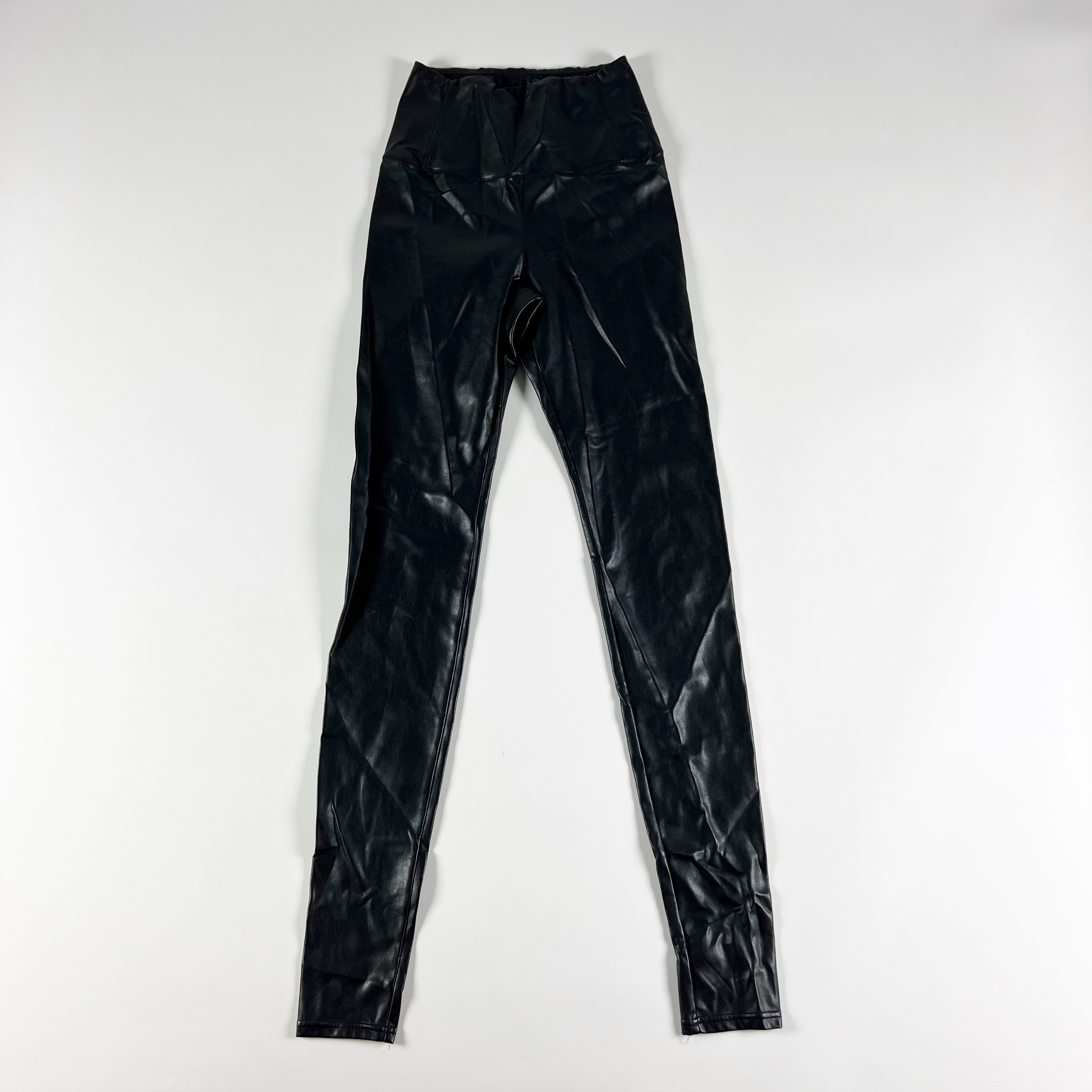 Wilfred Free Aritzia Daria High Waisted Vegan Faux Leather Leggings Pants Black