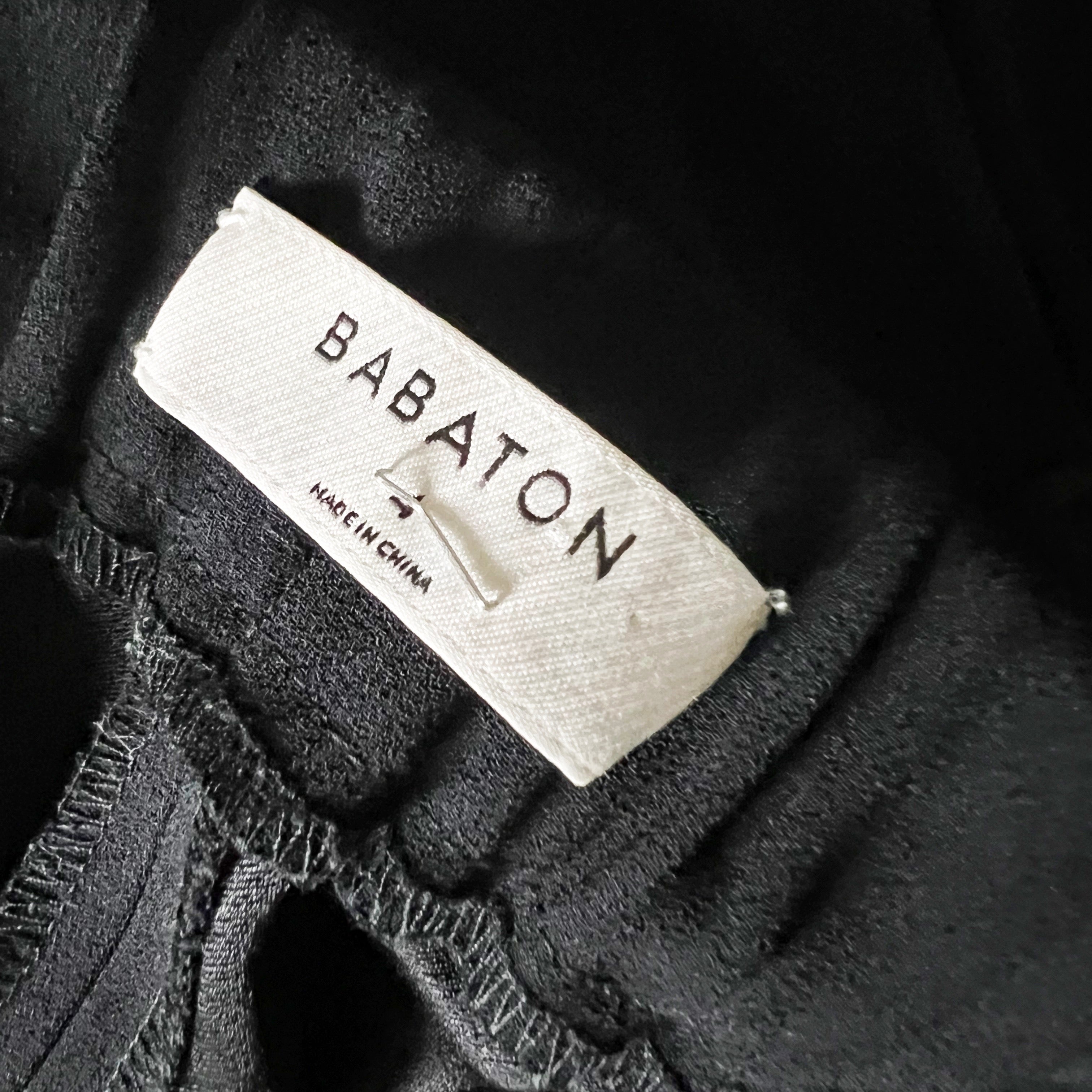 Babaton Aritzia Conan Mid Rise Terado Crepe Tapered Cropped Side Stripe Pants 4