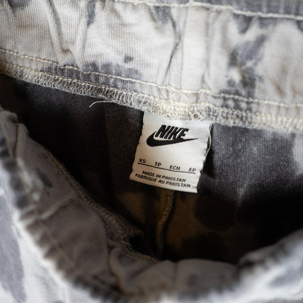 Nike Women's Cotton Terry Gray Tie Dye Abstract Mini Casual Lounge Shorts XS