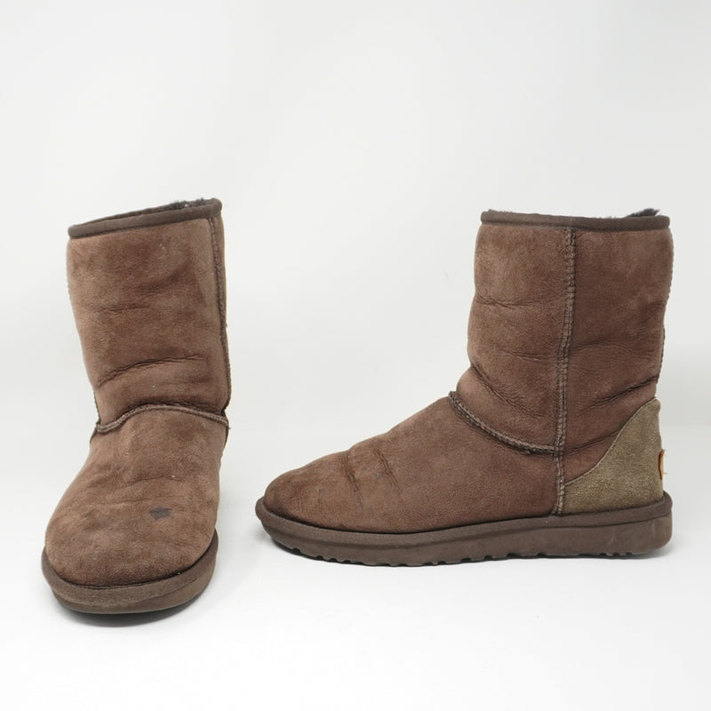 Ugg Australia Women's Classic Short II Shearling Lined Round Toe Suede Boots 10