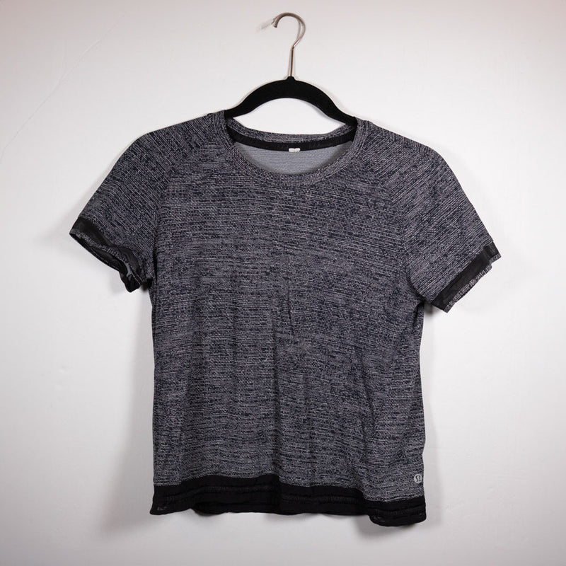 Lululemon Women's Find Focus Short Sleeve Crew Neck Twillines Ice Grey Black XS