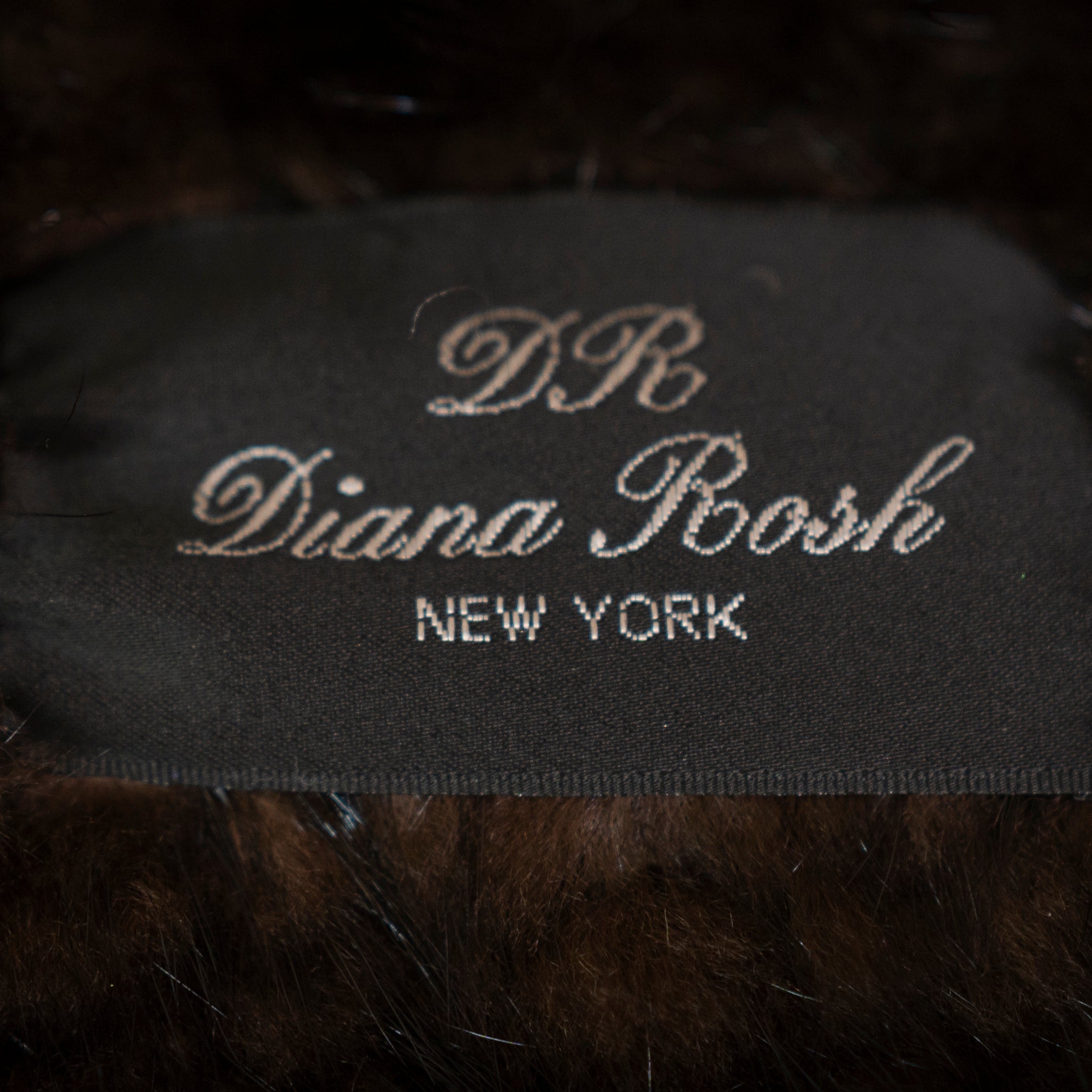 Diana Rosh New York Genuine Fur Ruffle Trim Capelet Shawl Poncho Wrap Cardigan