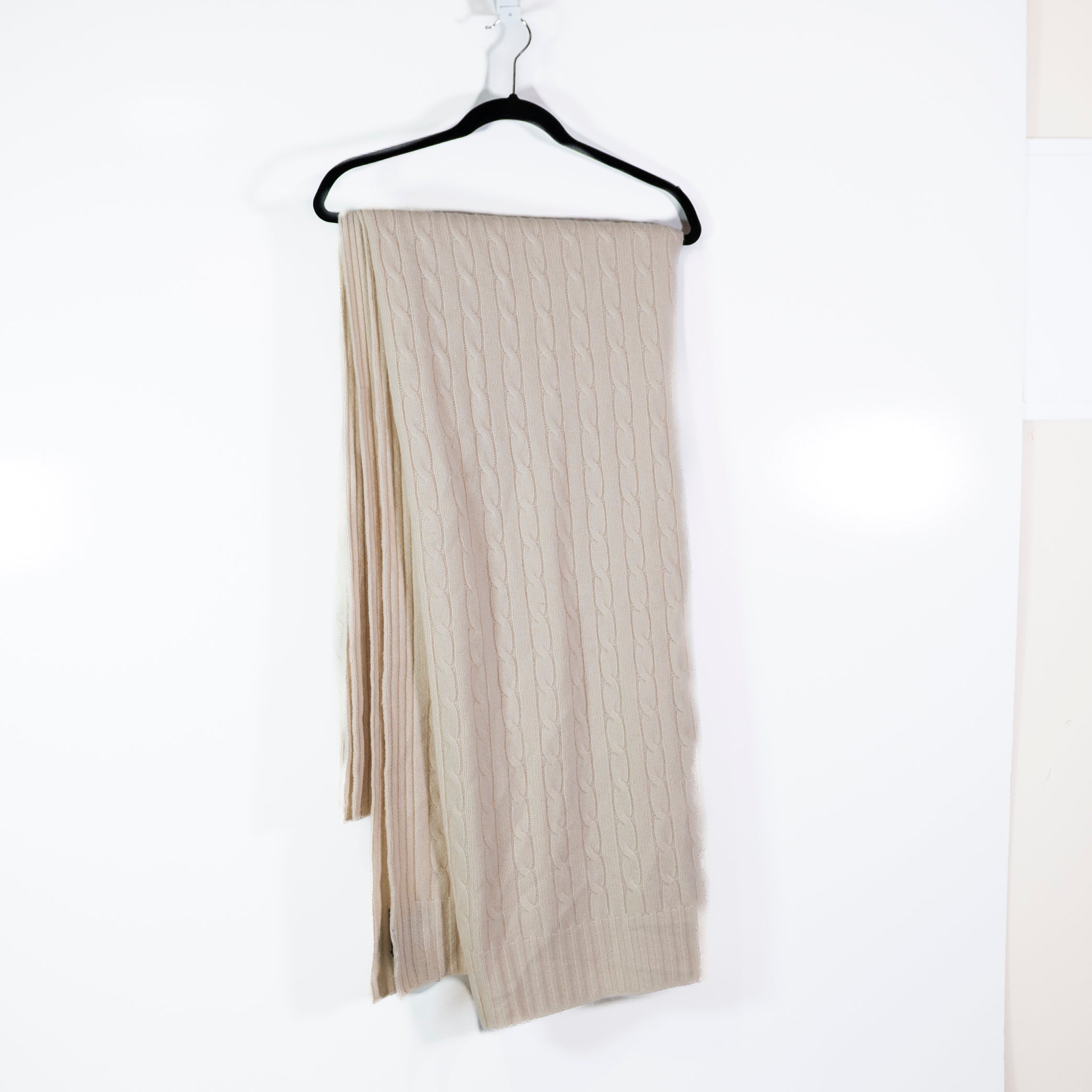 Ralph Lauren The Iconic Cable Knit Cashmere Soft Throw Blanket Regatta Cream
