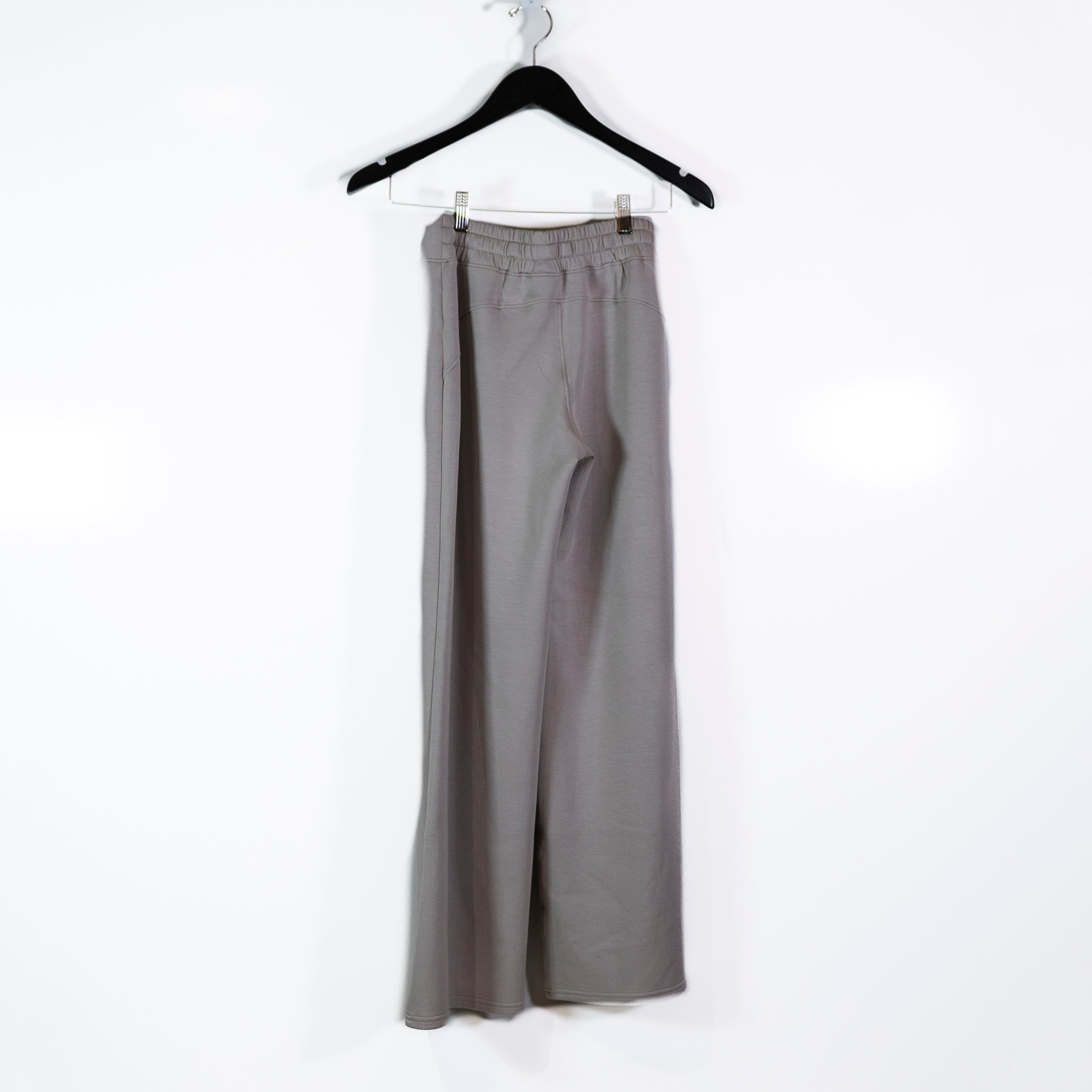 Spanx Women's AirEssentials Lightweight Pull On Straight Leg Travel Pants Beige