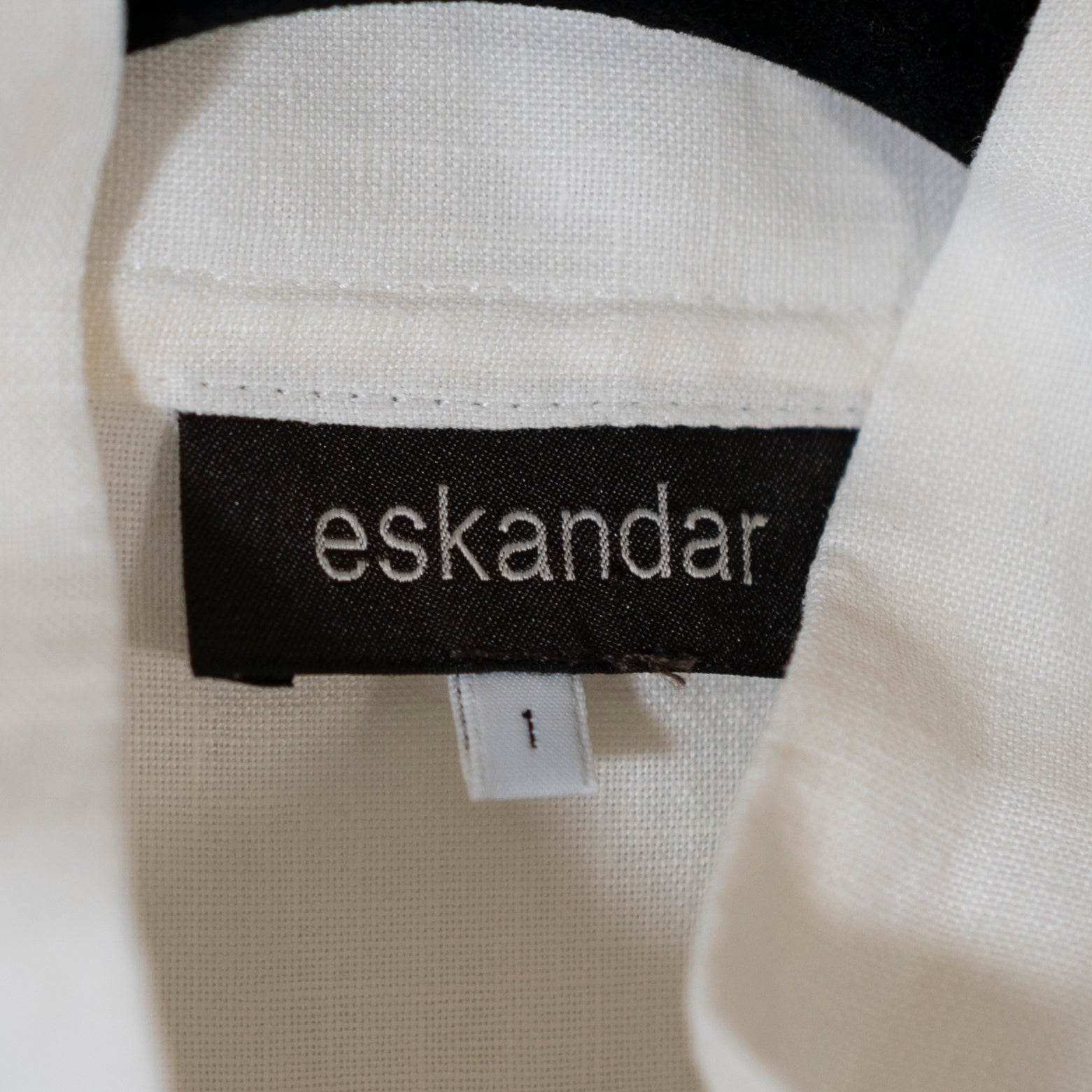 Eskandar Women's 100% Linen Woven Lightweight Button Down Long Sleeve Blouse 1