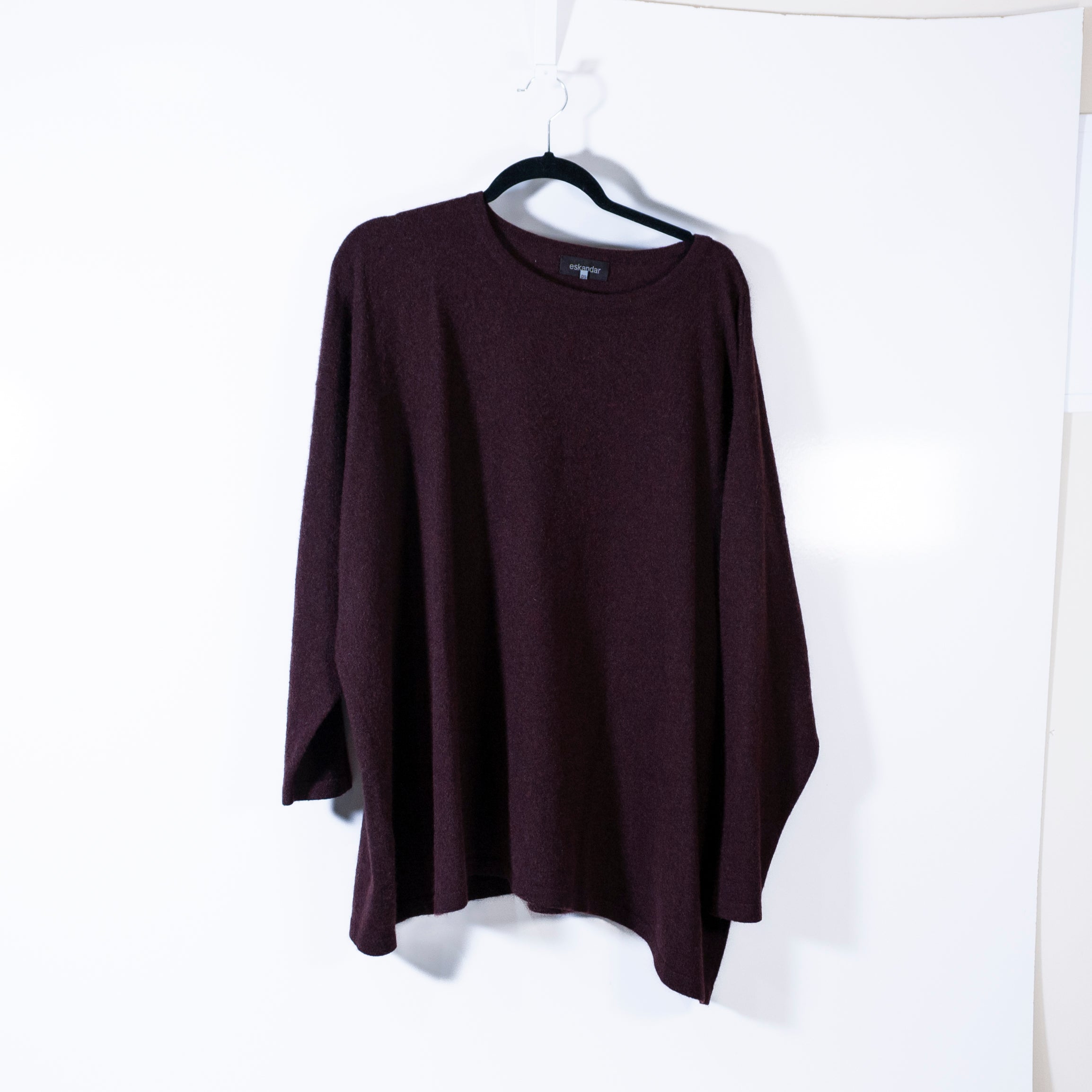 Eskandar 100% Cashmere Knit Crew Neck Long Sleeve Pullover Sweater Purple