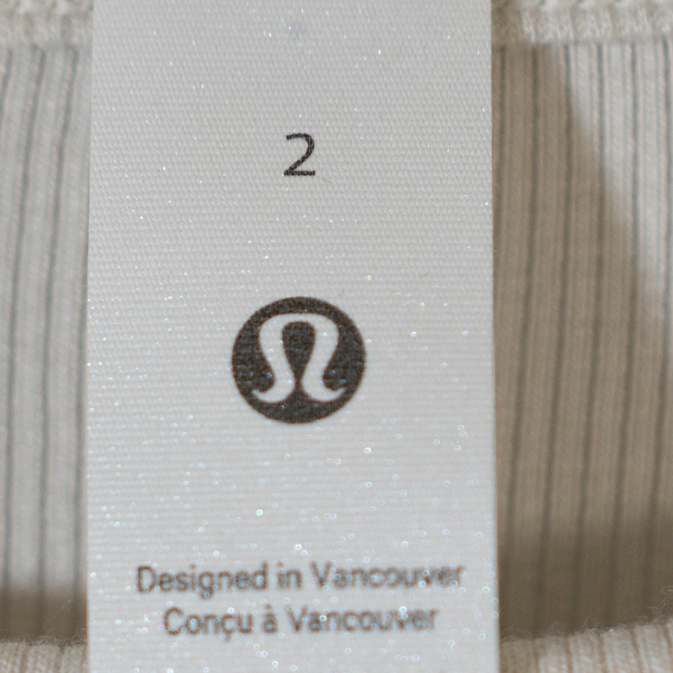 NEW Lululemon Women's Hold Tight Straight Hem Cropped Long Sleeve Shirt Bone 2