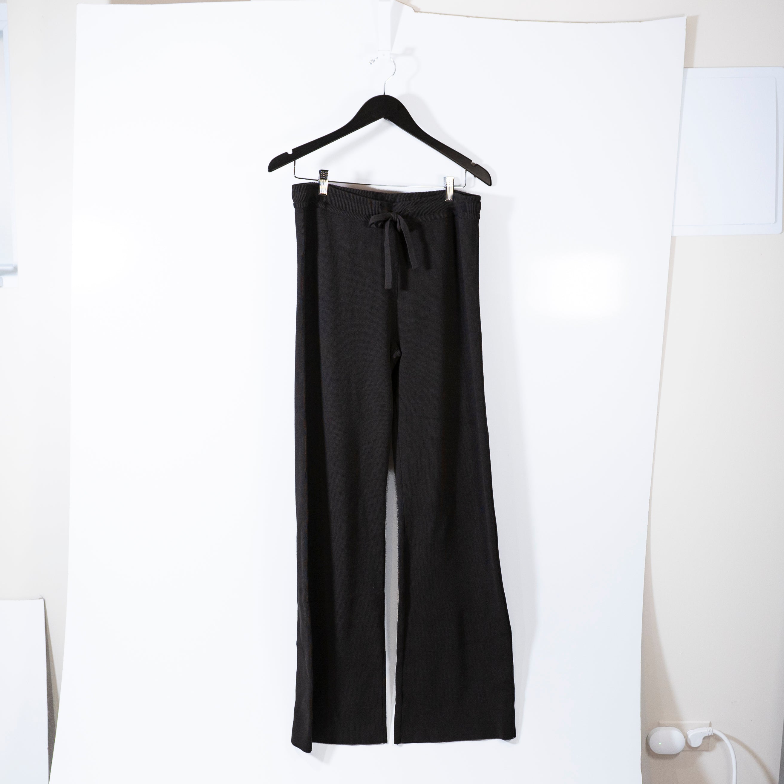 NEW Monrow Cotton Modal Sweater Knit Stretch Mid Rise Straight Leg Sweat Pants