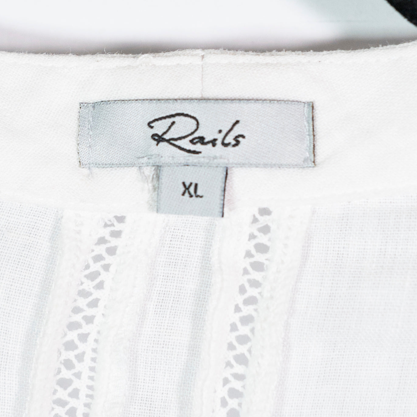 Rails Thea White Lace Detail Linen Lightweight Blend Button Front Knot Tie Shirt