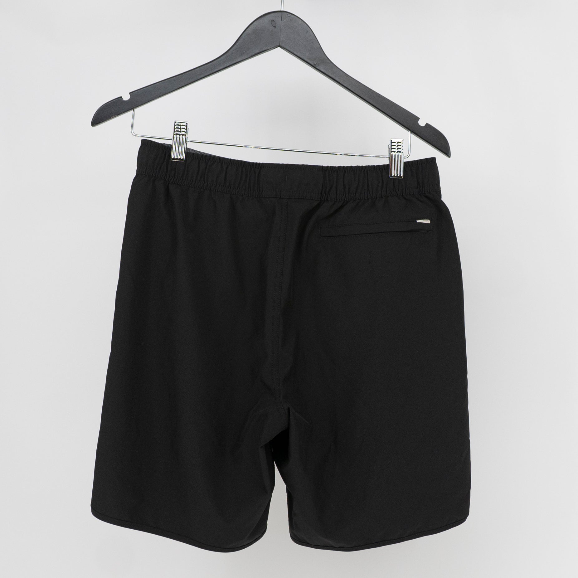 Vuori Men's Banks Short Unlined Athletic Work Out 7" Inseam Black Small