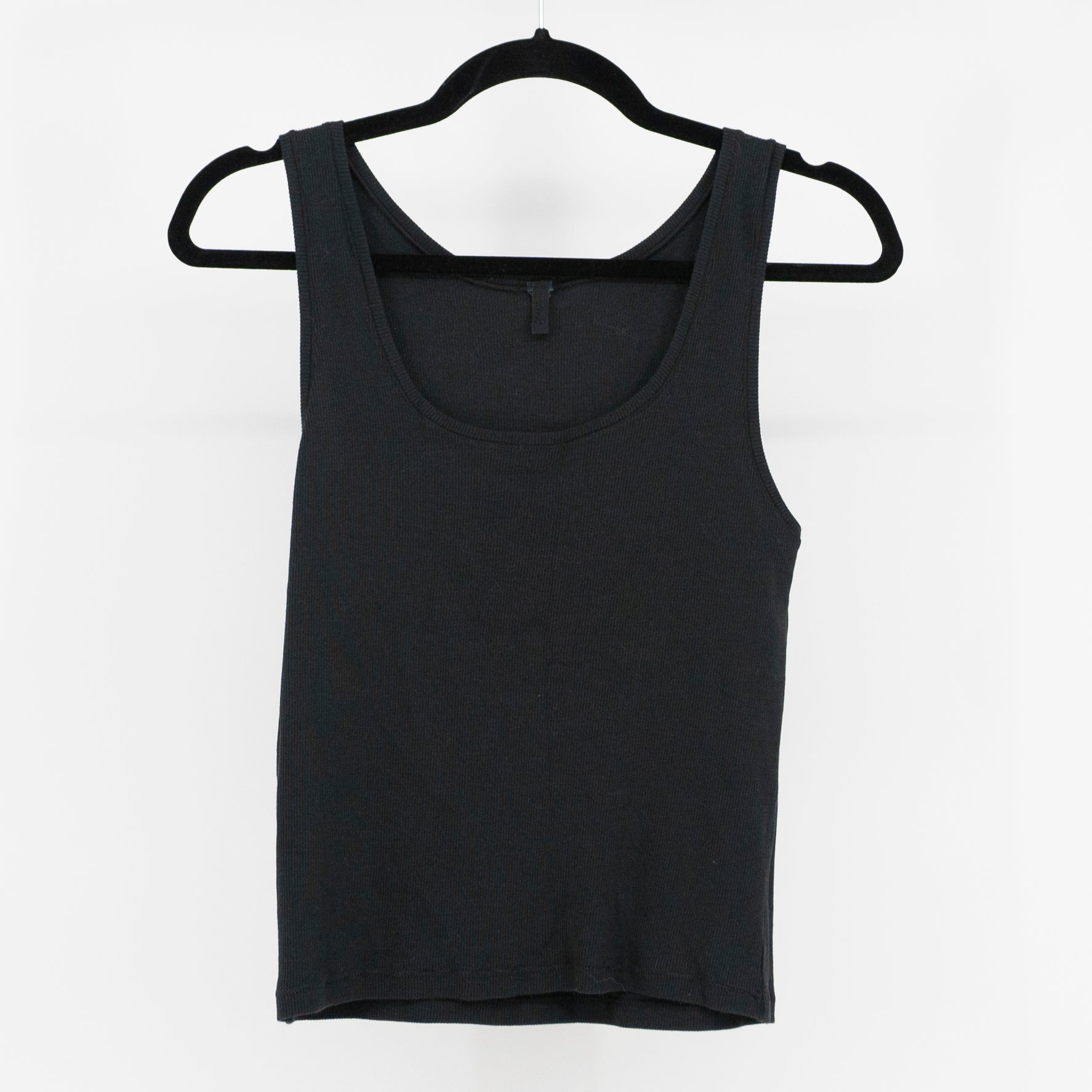 Skims Women's Cotton Stretch Ribbed Knit Scoop Neck Sleeveless Tank Top Black XL