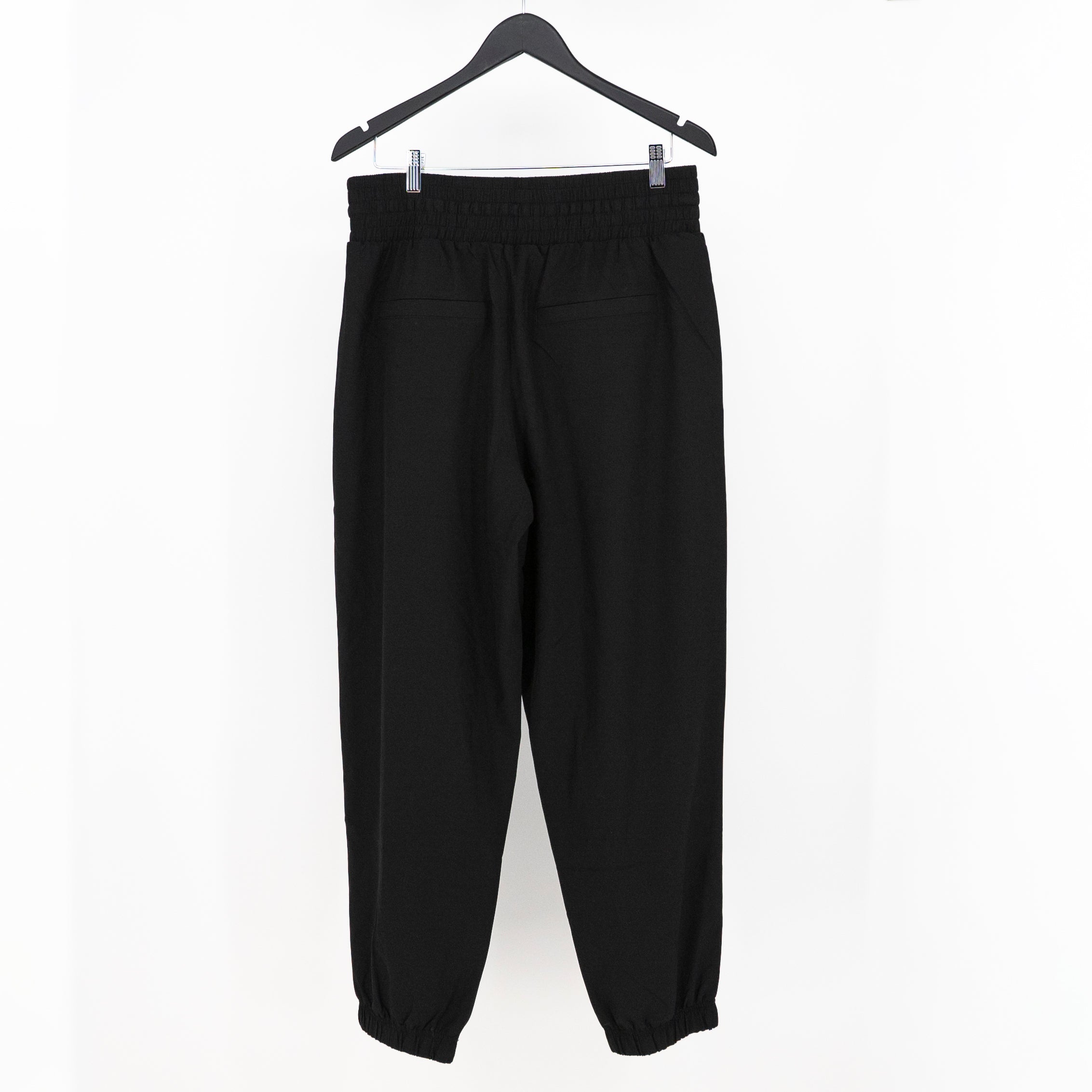 NEW Spanx On The Move Lightweight Wrinkle Resistant Jogger Pants Very Black L