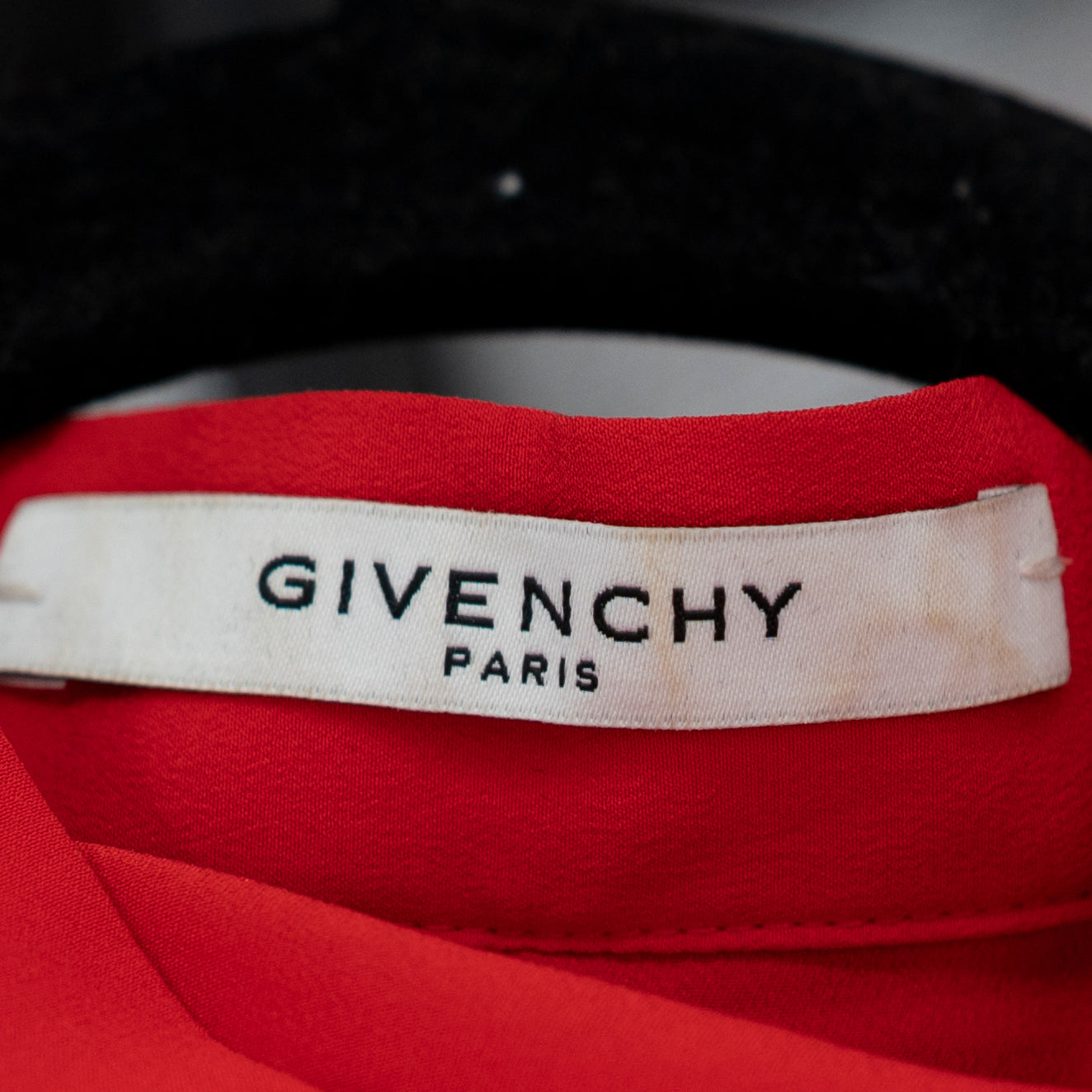 Givenchy Silk Chiffon Collarless Neck Tie Button Front Long Sleeve Blouse Red