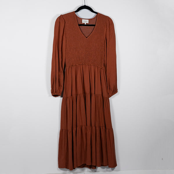 Bohme Smocked Bodice Stretch Pullover V Neck Tiered Midi Dress XS