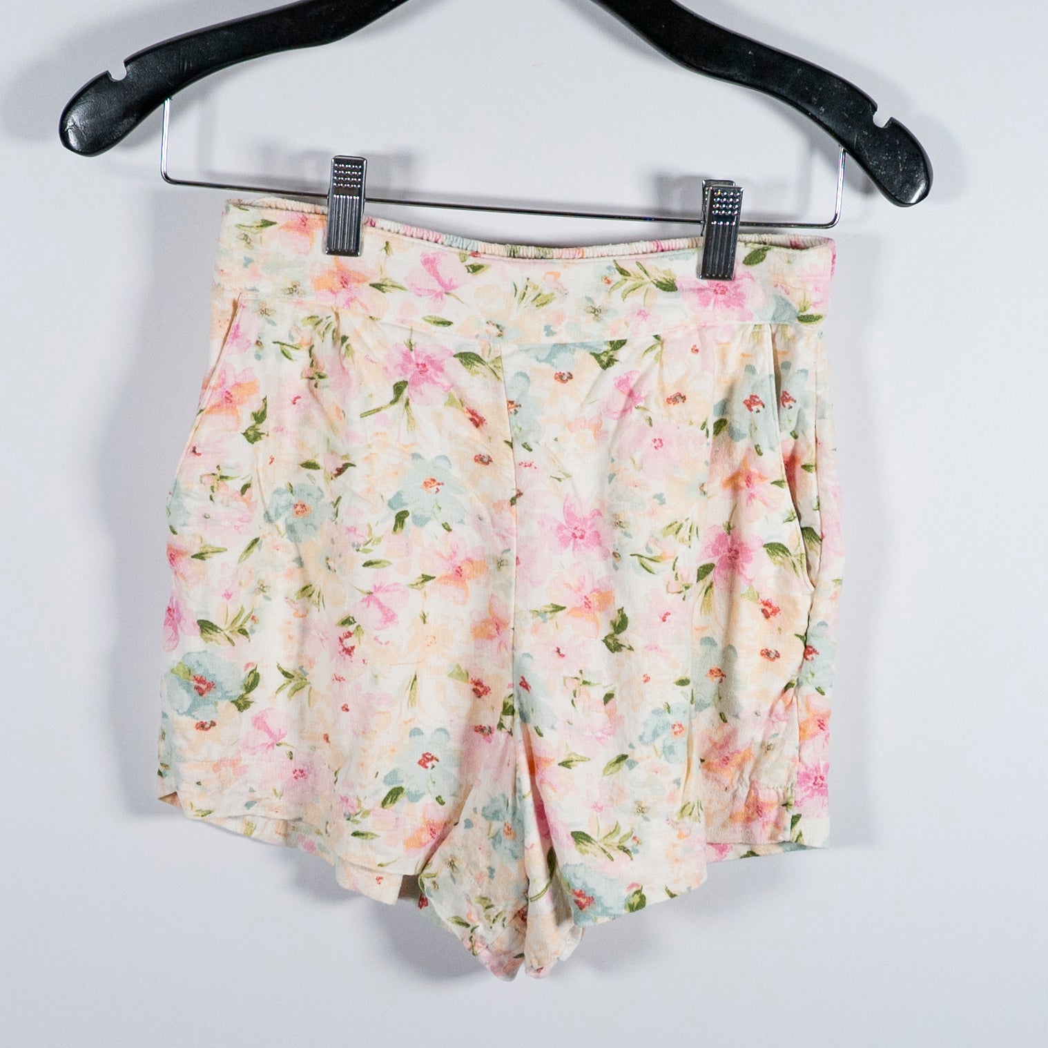 Abercrombie & Fitch Linen Blend Pastel Floral Flower Print Pattern Mini Shorts