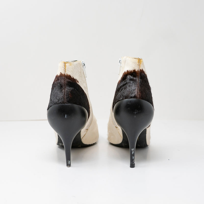 Jeffrey Campbell Barbell Pointed Toe Hell Ankle Booties Shoes Calf Hair Multi 6