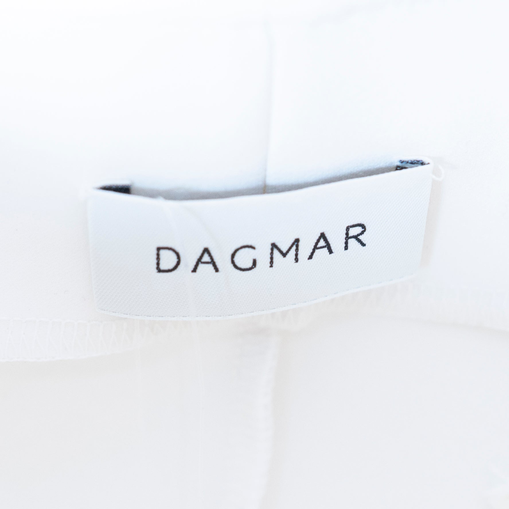 NEW House Of Dagmar Sculpted Ponte Stretch Strapless Ruffle Tube Top White 40