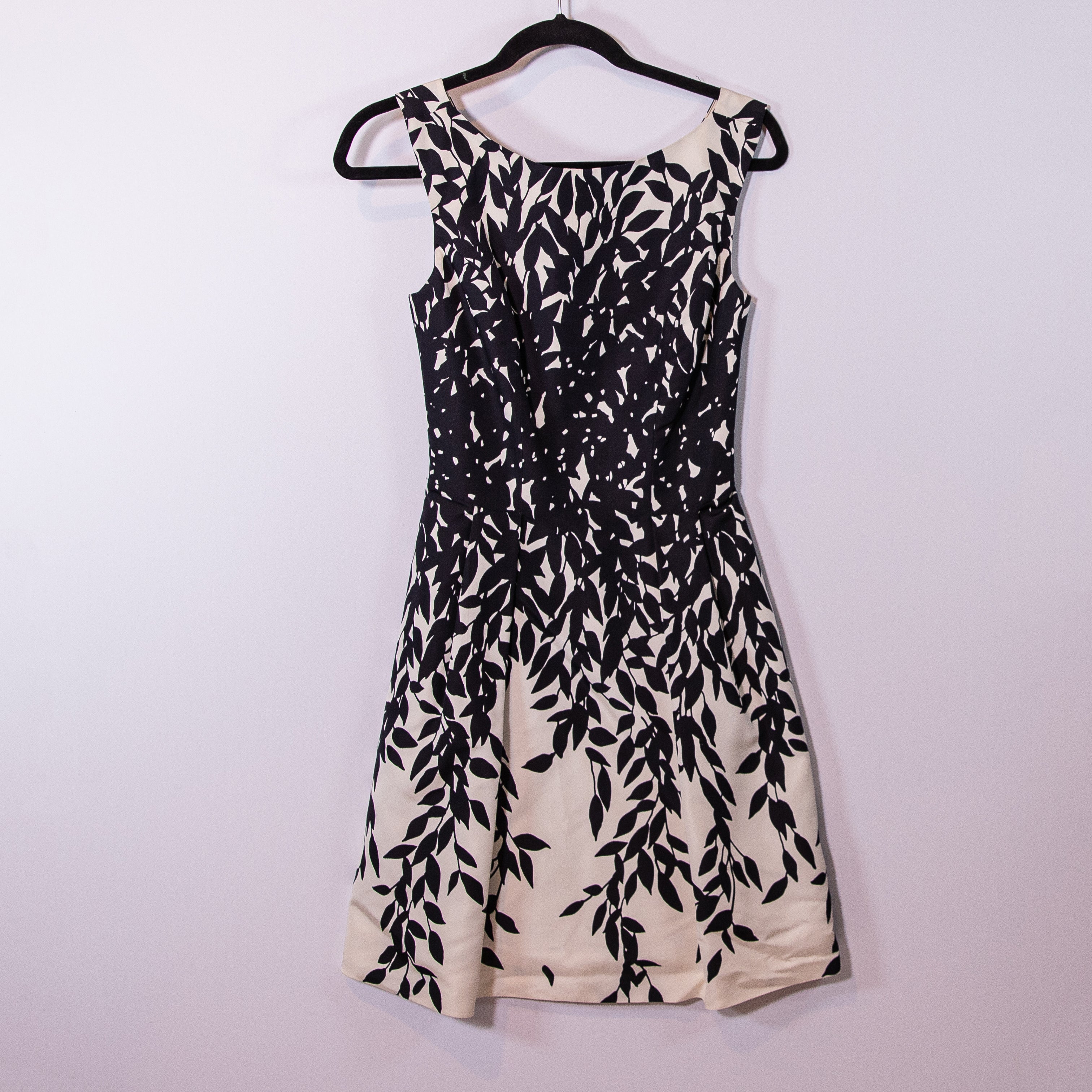 Blumarine Scoop Neck Silk Chiffon Black White Nature Print Sleeveless Dress S