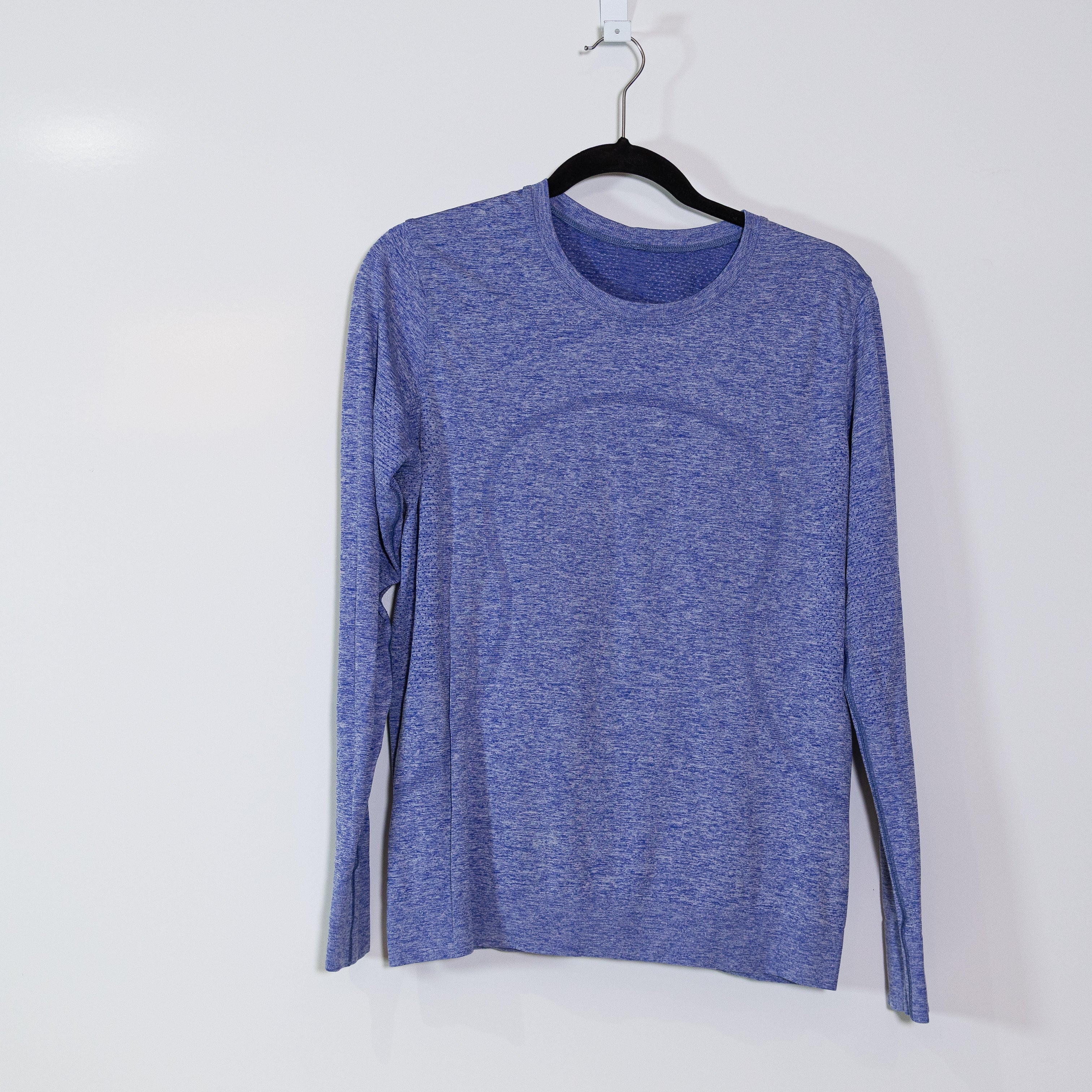Lululemon Women's Run Swiftly Tech Long Sleeve Crew Neck Tee Shirt Purple Blue M