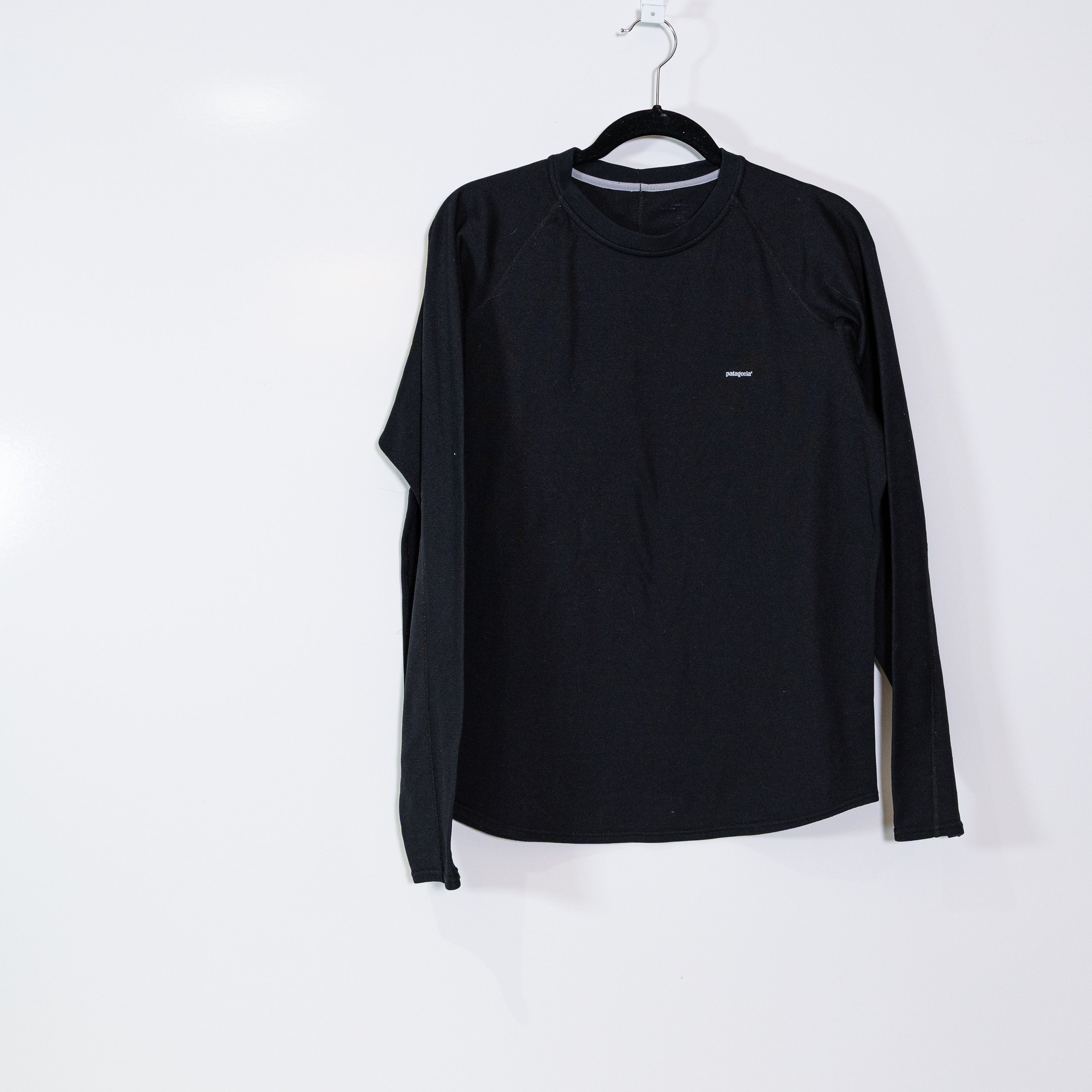 Patagonia Men's Crew Neck Long Sleeve Lightweight Base Layer Shirt Black Large