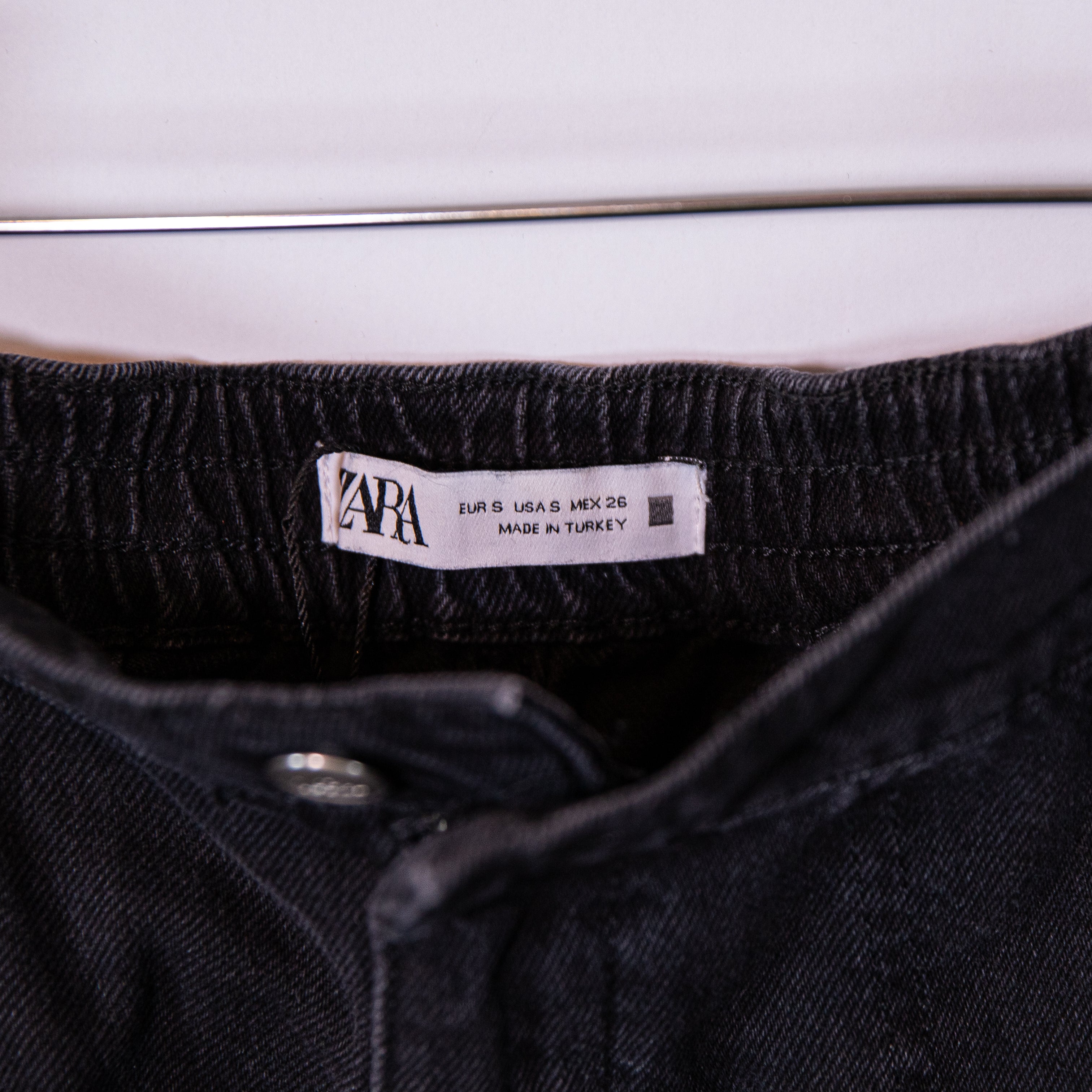 Zara Cotton Barrel Leg Ankle Cinch Cargo High Waisted Jeans Denim Pants Black S