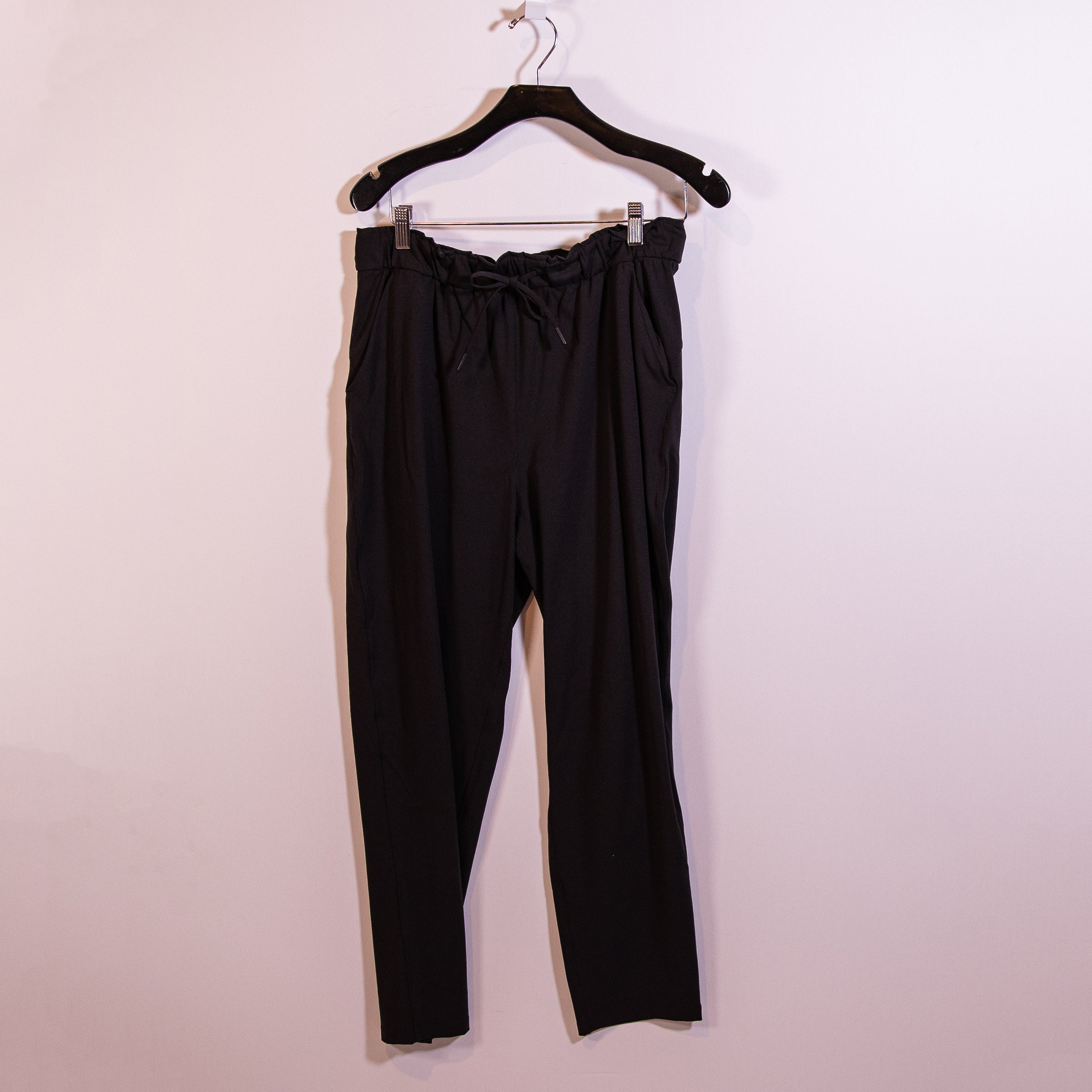 Lululemon Women's Keep Moving Pant 7/8 High-Rise Ankle Crop Track Pants Black 10