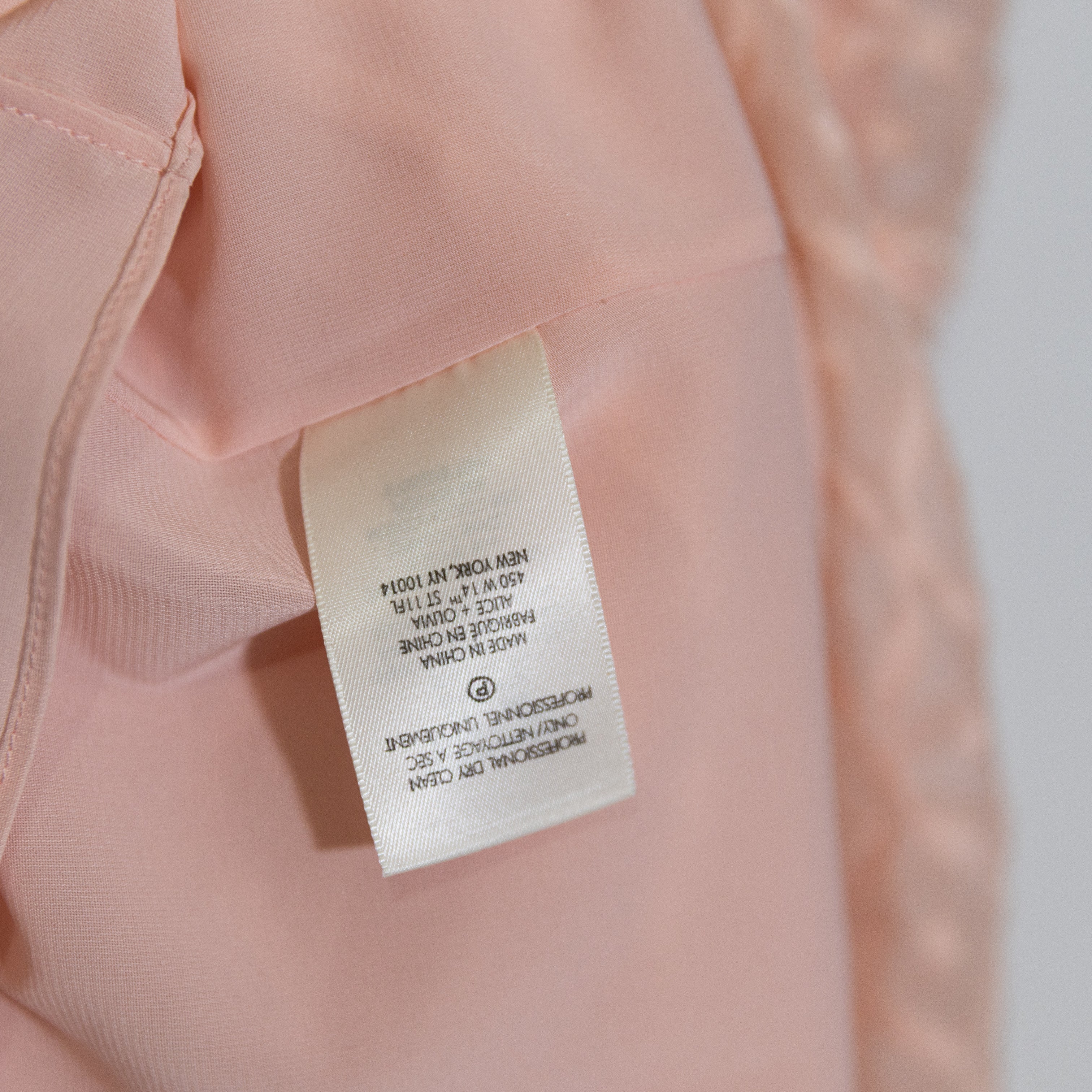NEW Alice + Olivia Tia Puff Sleeved Silk Chiffon Smocked Dress English Rose Pink