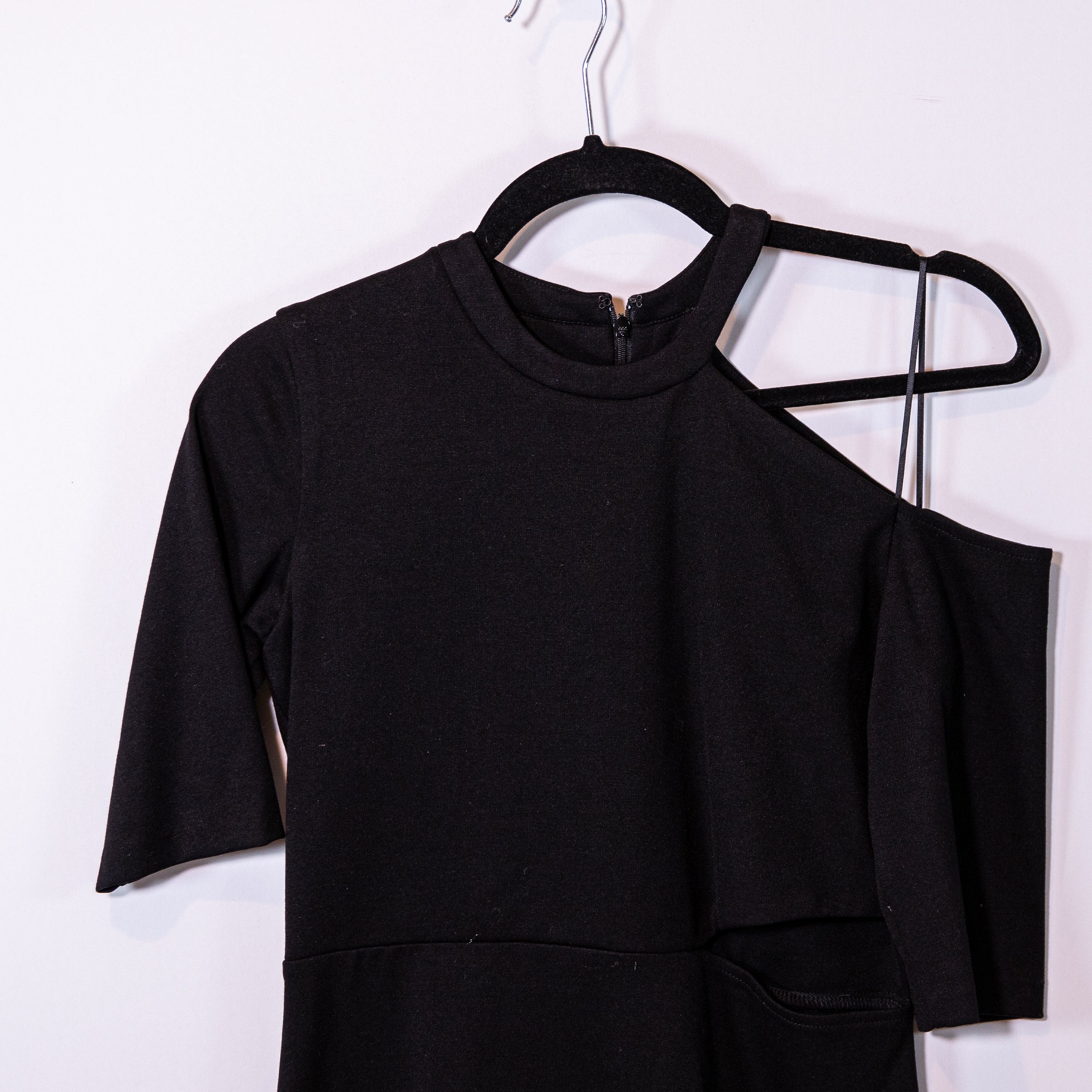 Amanda Uprichard Ponte Stretch Cold One Shoulder Cut Out Sheath Mini Dress M