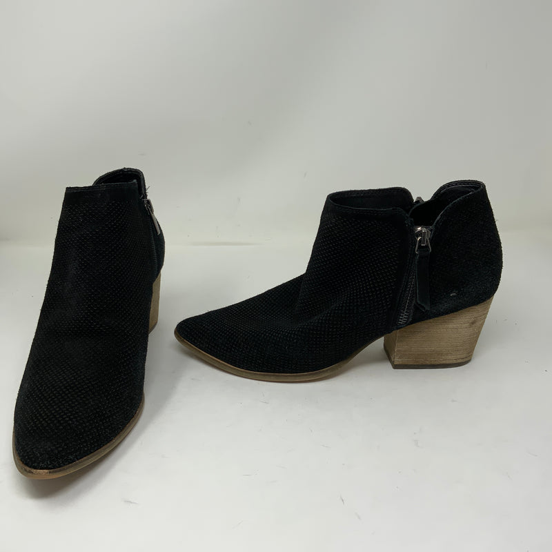 Vince Camuto Nethera Suede Leather Perforated Ankle Height Block Heel Booties 11