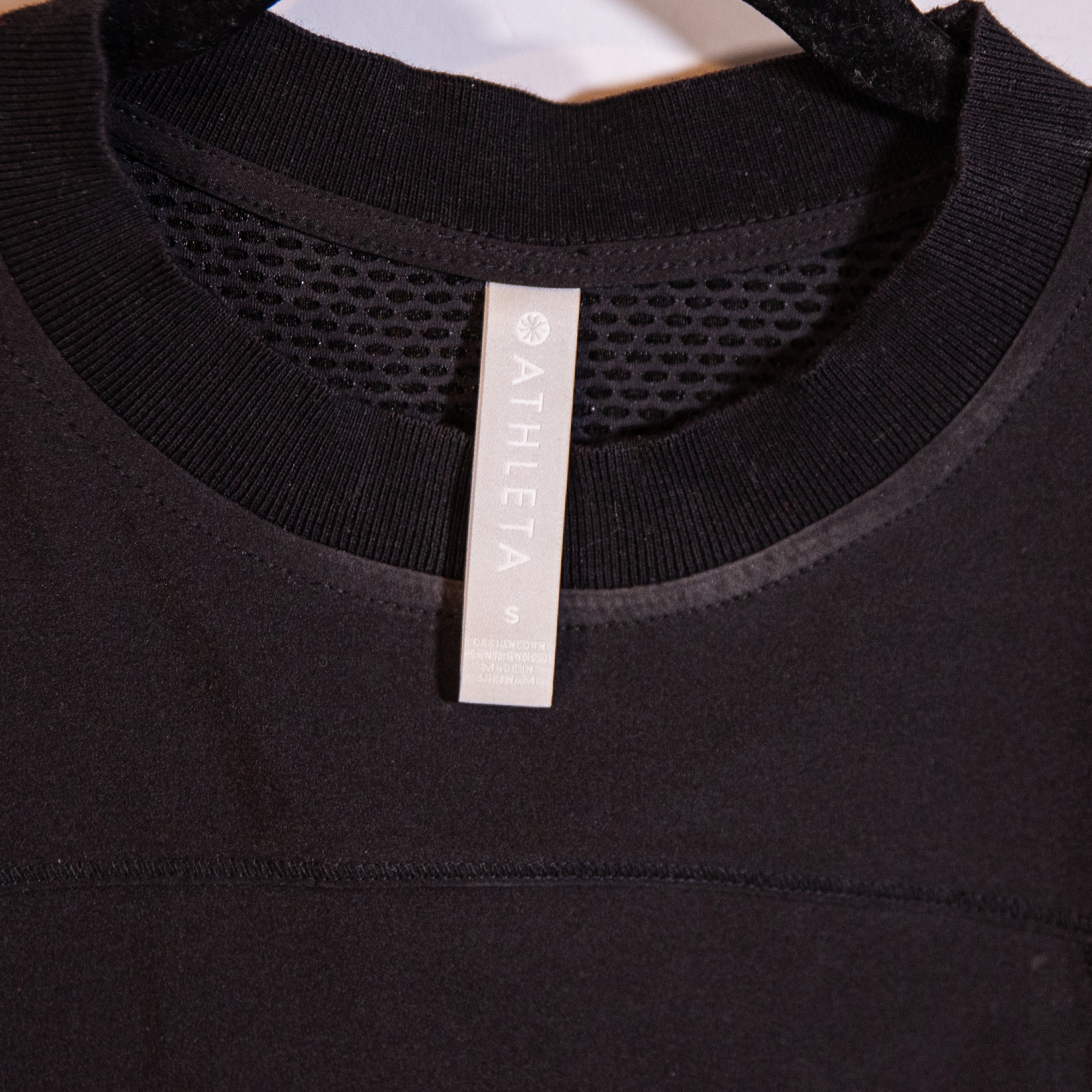 Athleta Yosemite Mesh Panel Crew Neck Sleeveless Mini Dress Black Small