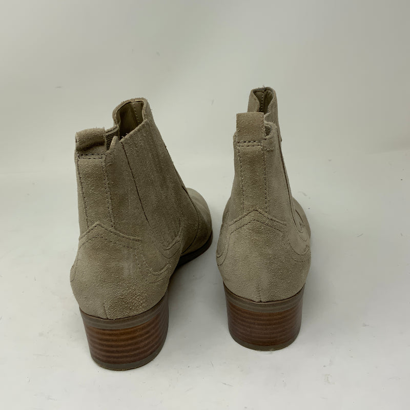 Marc Fisher Mlyohani Genuine Suede Leather Flat Pull On Booties Shoes Gray 7.5