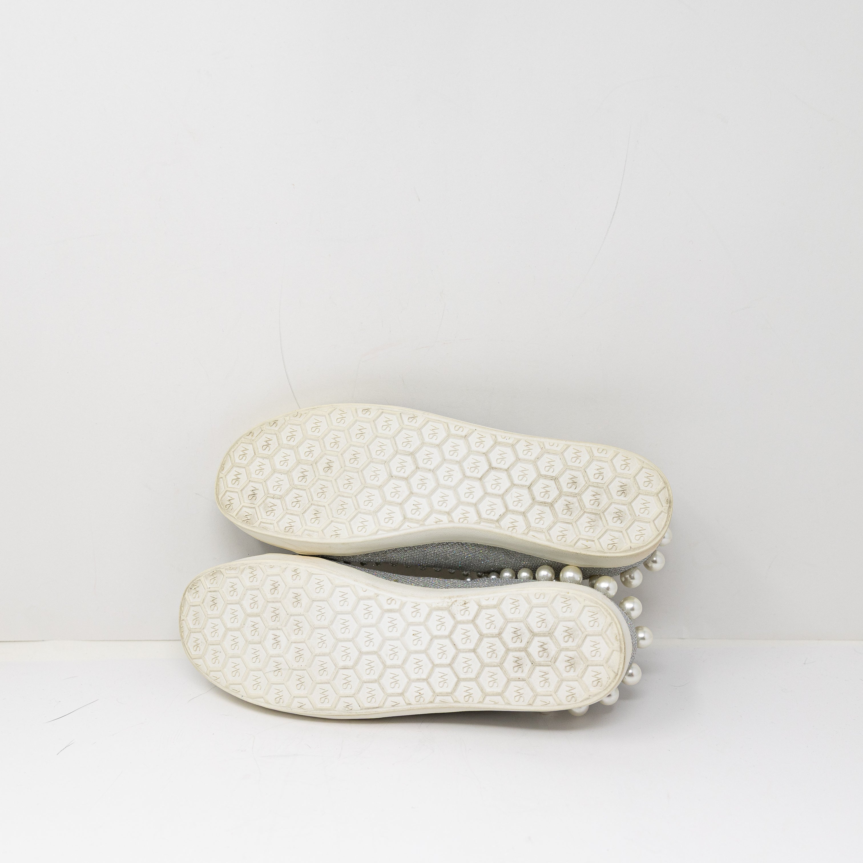 Stuart Weitzman Goldie Velvet Velour Pearl Beaded Embellished Sneakers Silver 9