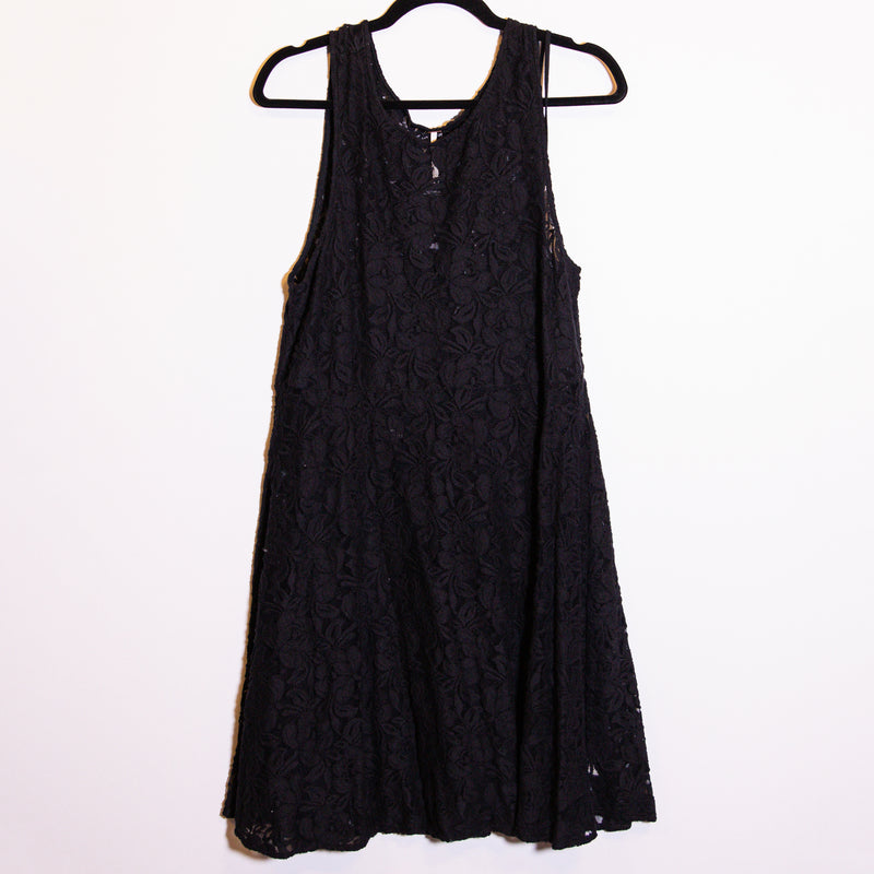 Free People Miles Of Lace Crochet Scoop Neck Sleeveless Trapeze Mini Dress Black