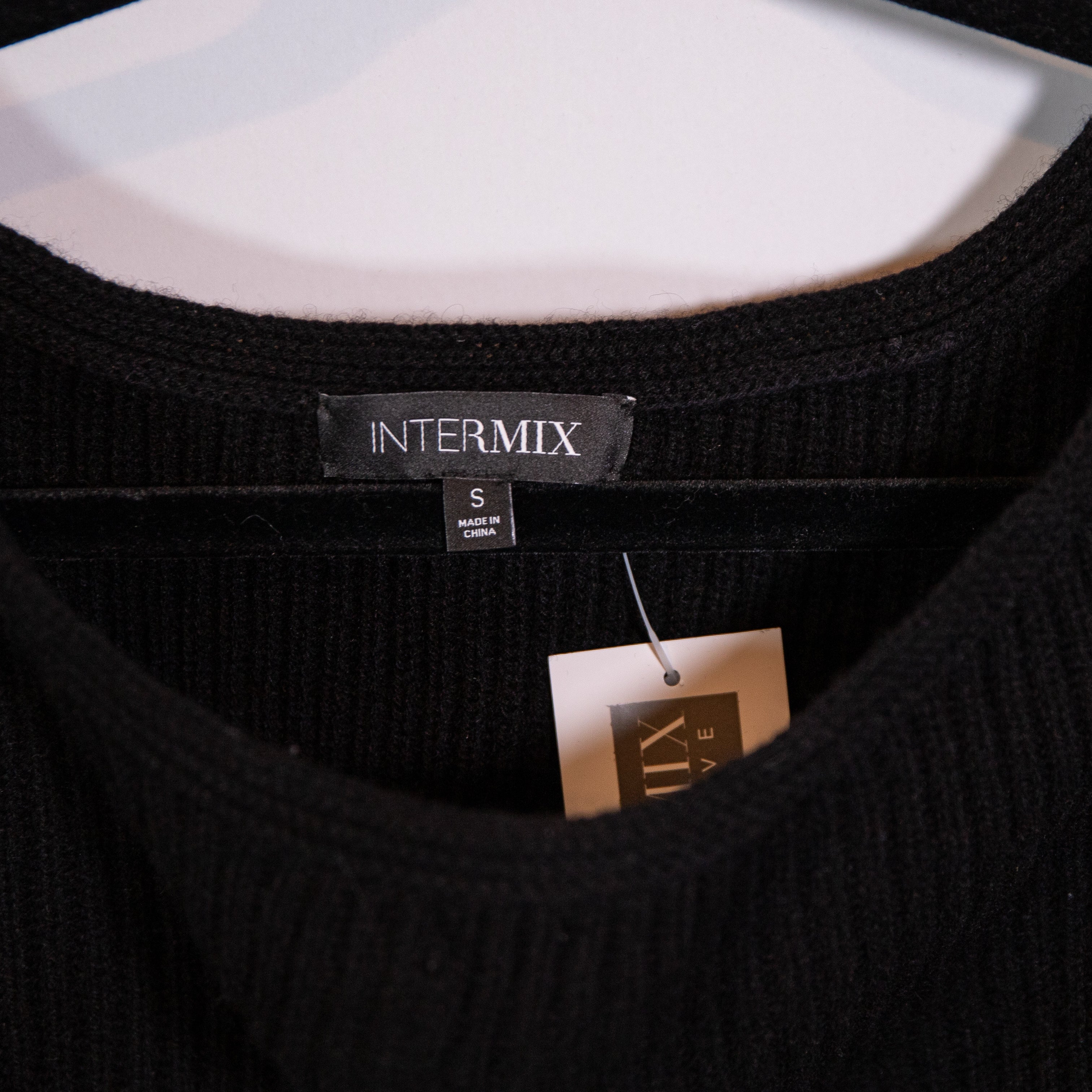 NEW Intermix Wool Cashmere Ribbed Knit Stretch Scoop Neck Pullover Sweater Black