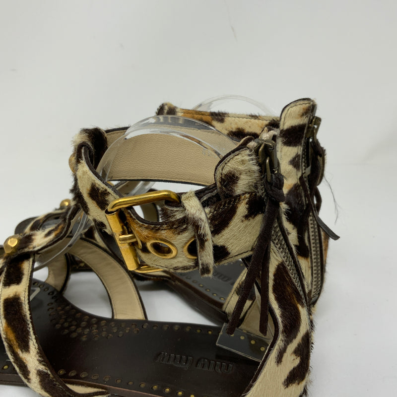 Miu Miu Calf Hair Leopard Cheetah Animal Print Studded Gladiator Flat Sandals 8