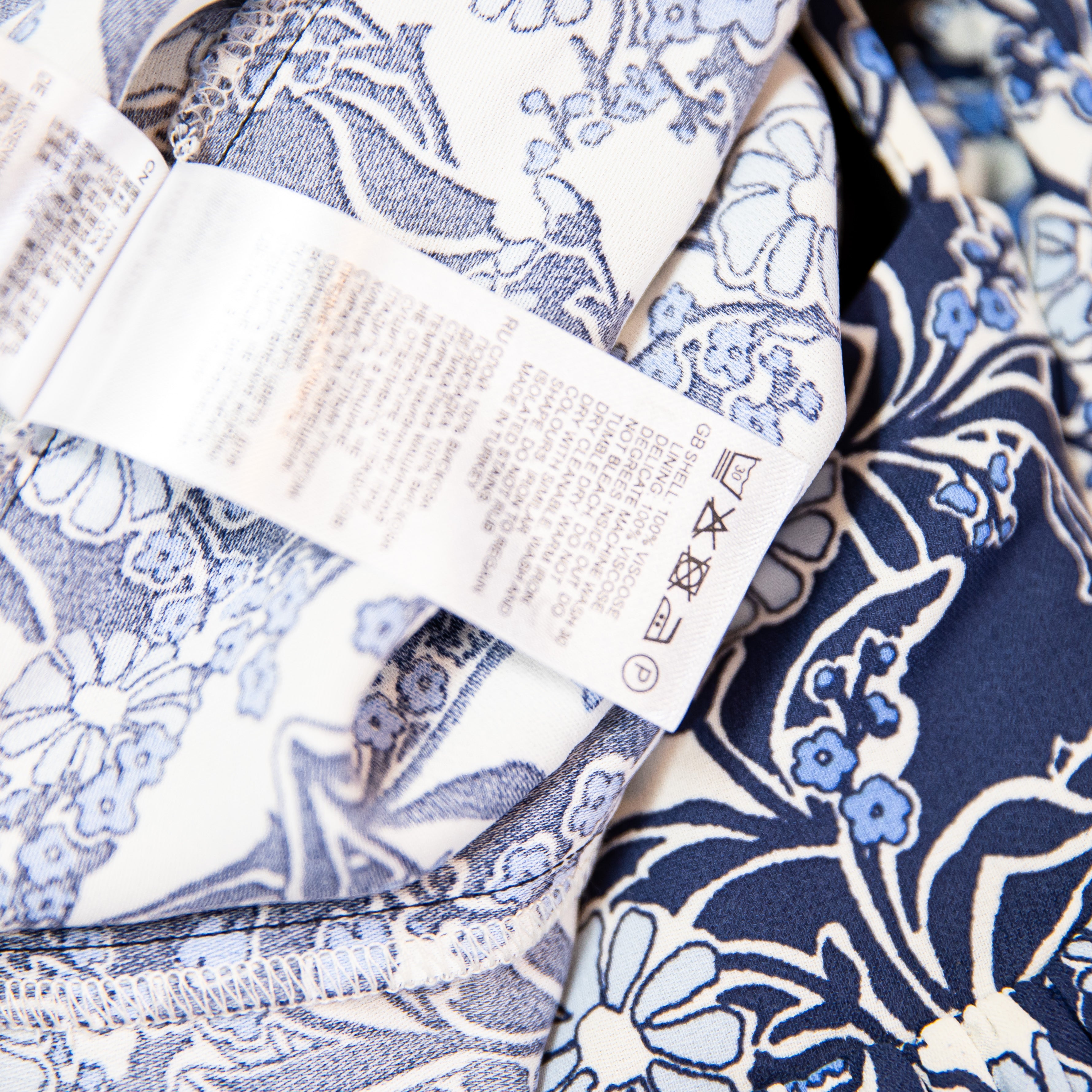 NEW Reiss Jennah Blue White Print Pattern Chiffon Puff Short Sleeve Midi Dress 2