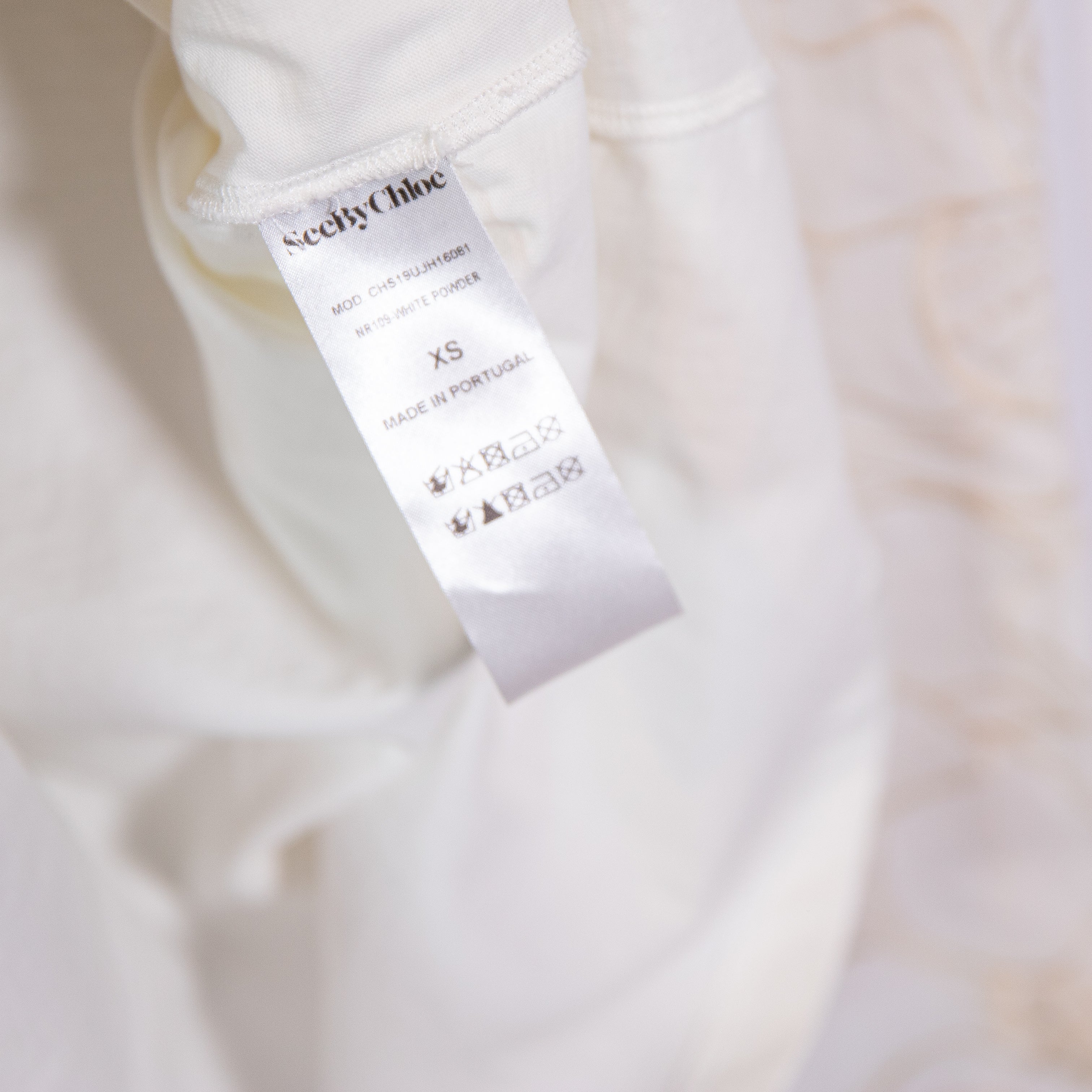 See By Chloe Powder White Butterfly Floral Flower Long Sleeve Cotton Tee Shirt