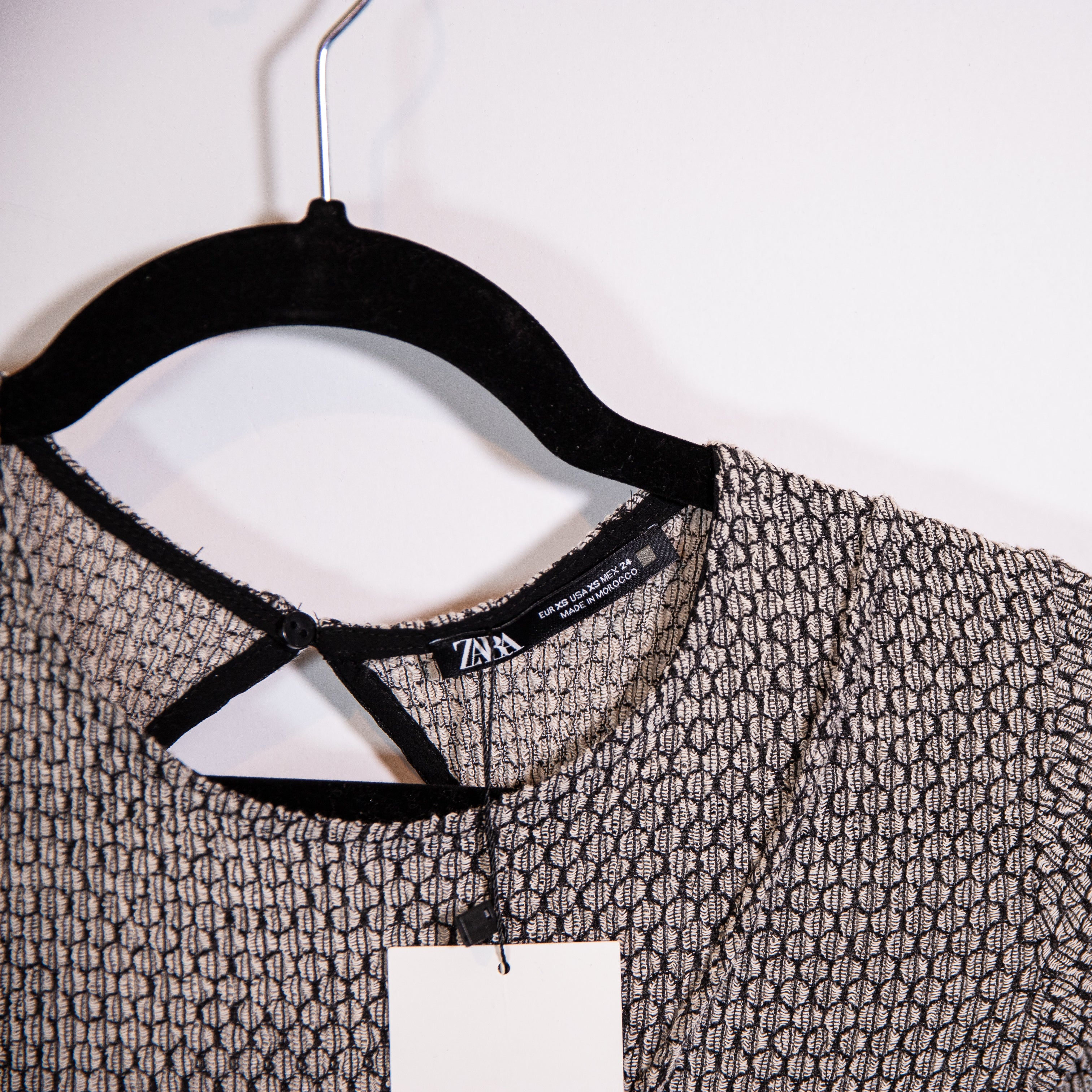 NEW Zara Crochet Knit Assymetrical Seams Long Sleeve Pullover Sweater Dress XS