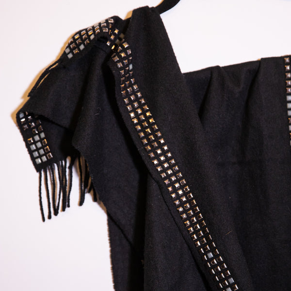 Burberry 100% Cashmere Ultra Soft Knit Pyramid Studded Embellished Scarf Wrap