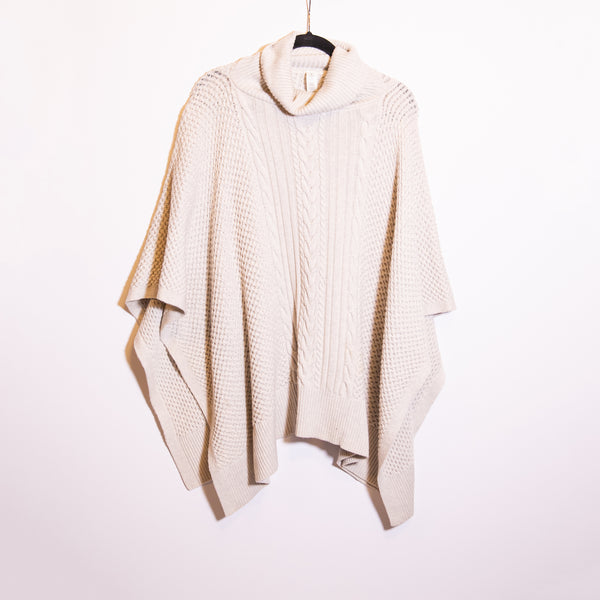 Lululemon Rolling In The Warmth Turtleneck Wool Cable Knit Poncho Angel Wing OS