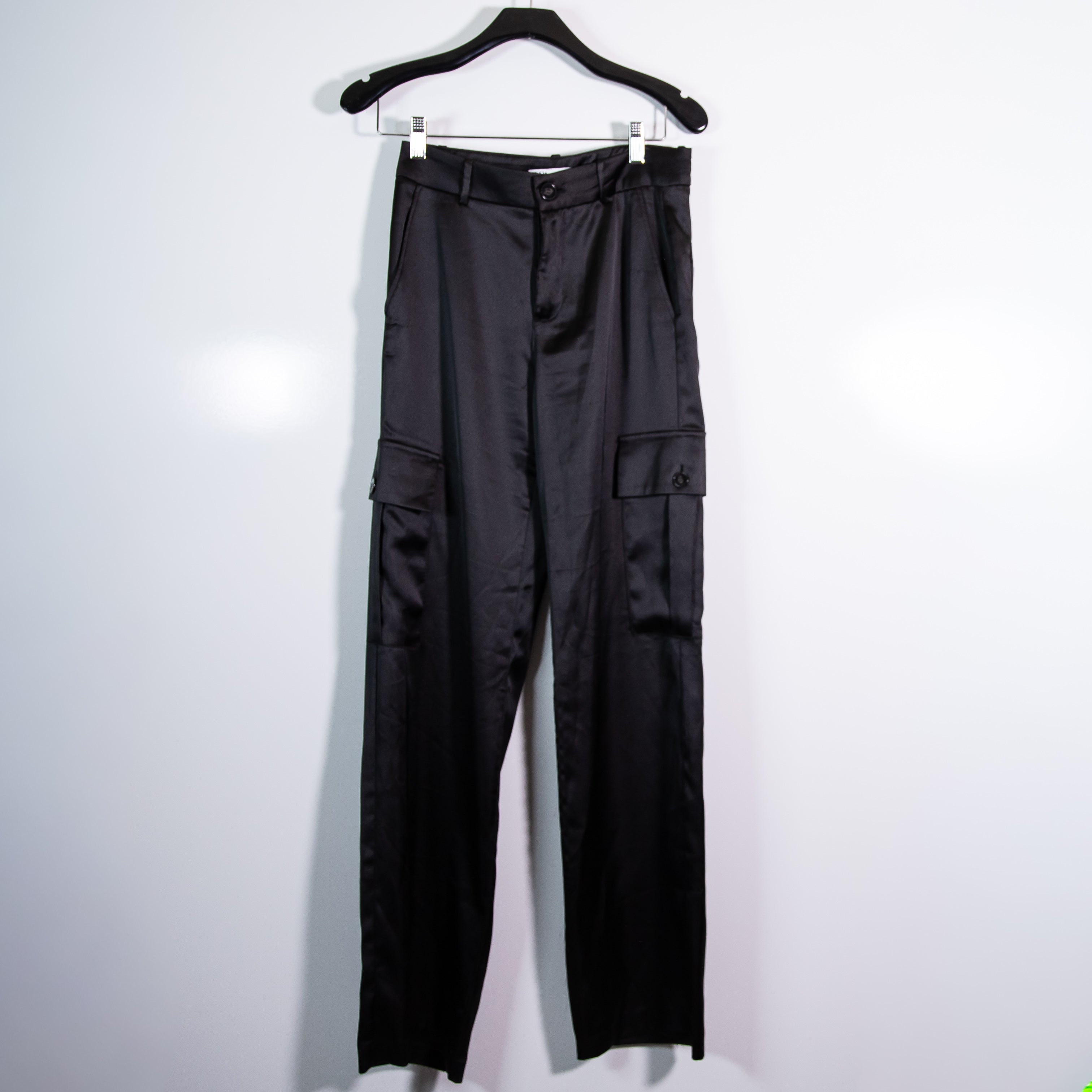 Zara Women's Multi Pocket Cargo Mid Rise Satin Straight Leg Trouser Pants Black