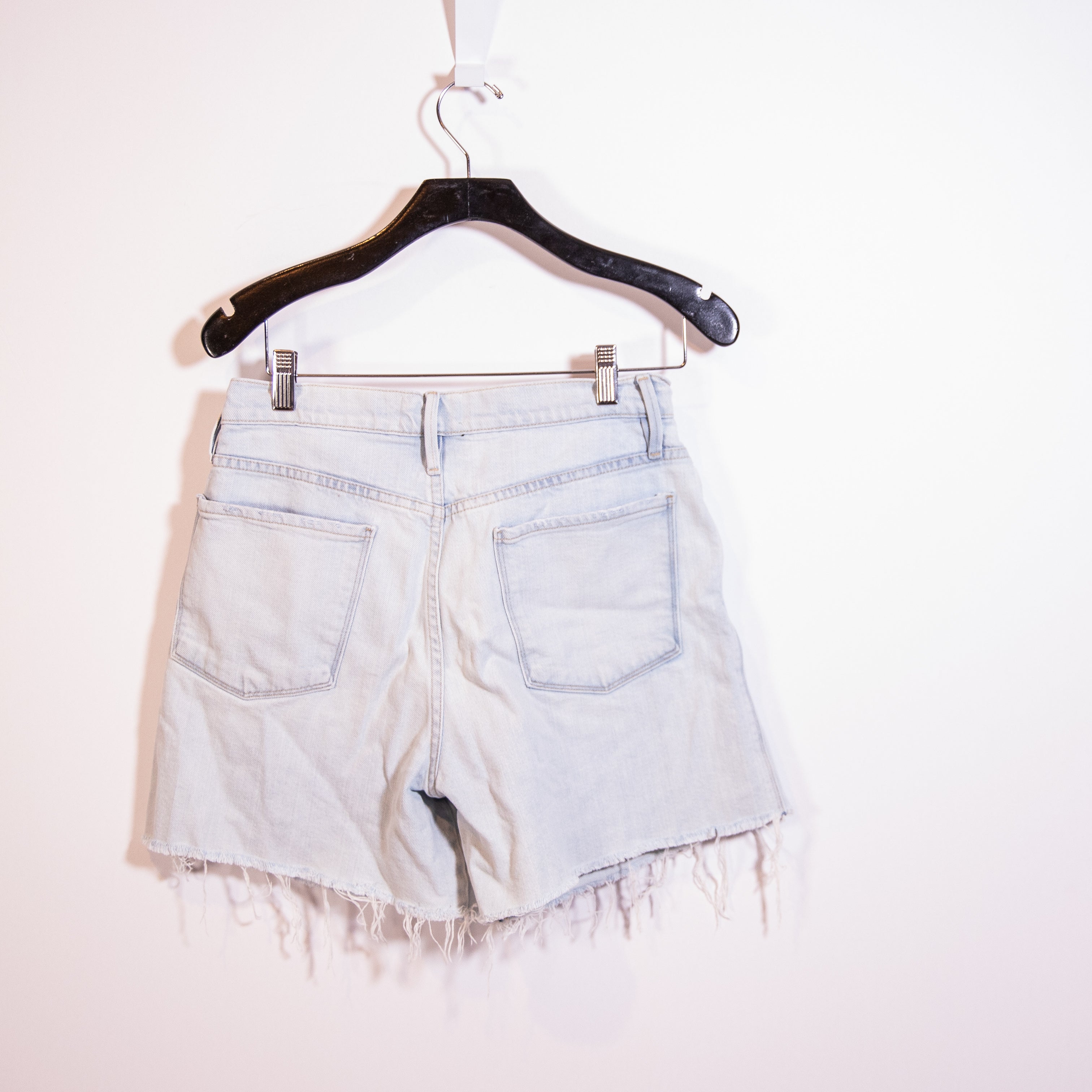 Frame Le Tour Frayed Hem Denim Organic Cotton High Waisted Jean Shorts Altadena