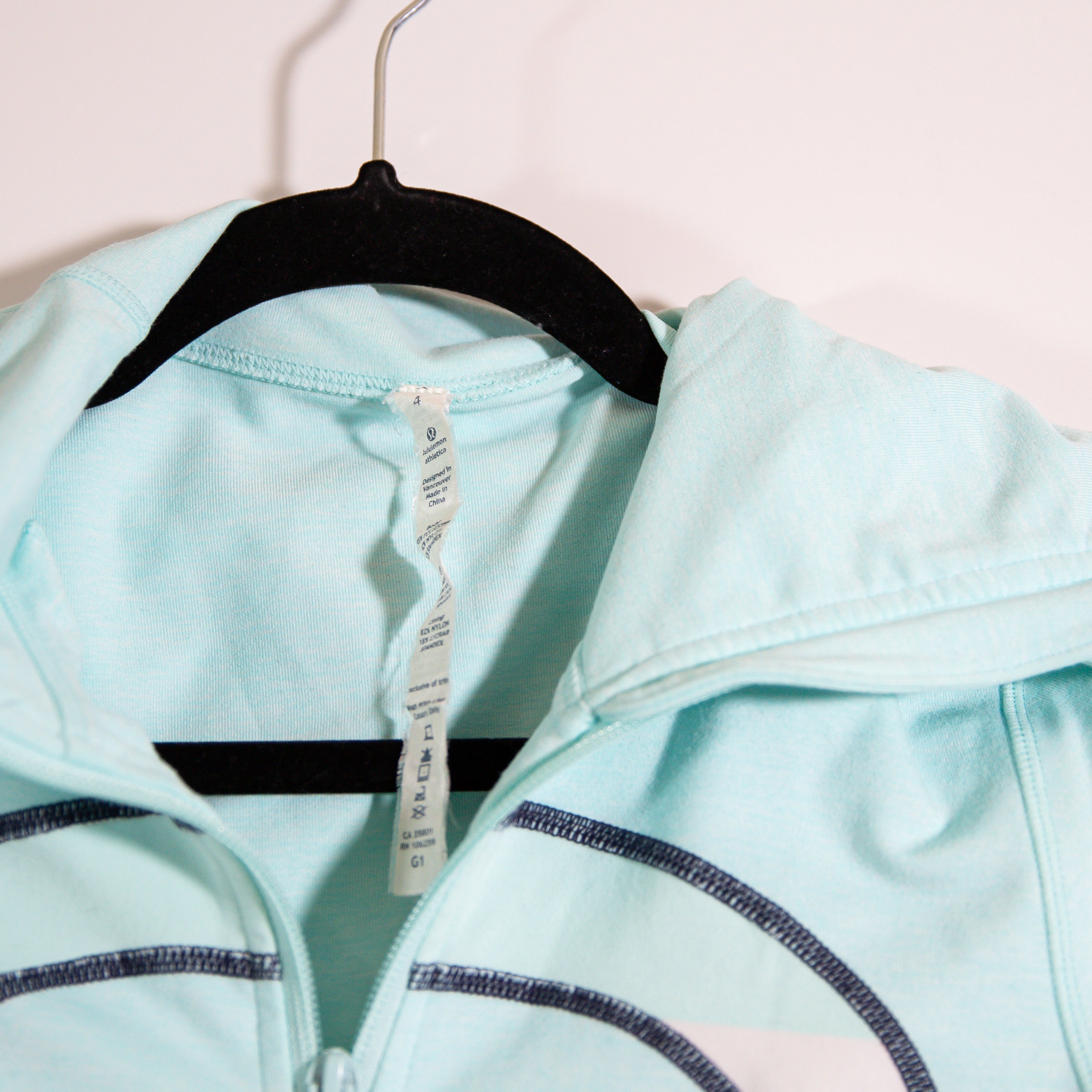 Lululemon In Stride Full Zip Hooded Work Out Jacket Aquamarine Discover Stripe 4