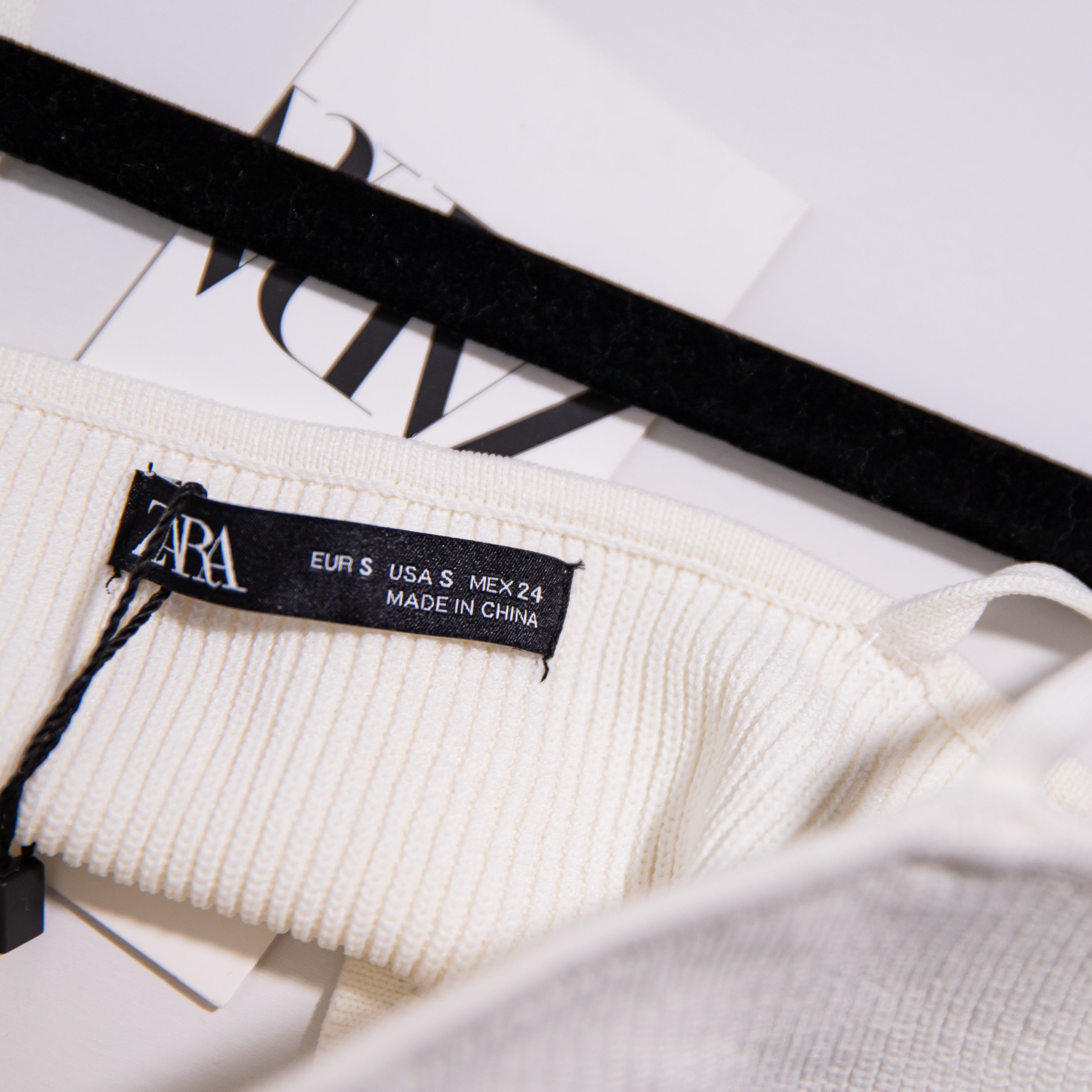 NEW Zara Ribbed Knit Stretch High Rise Full Coverage Bottom Shorts Ivory Small